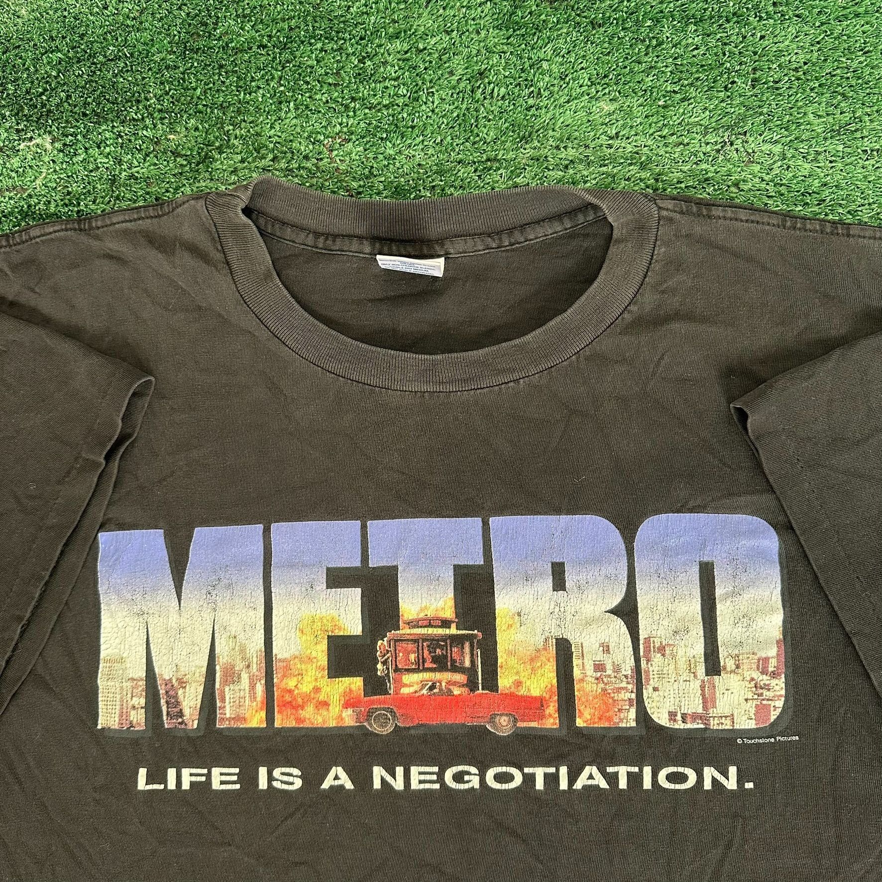 Vintage Vintage 90s Metro Movie T-Shirt Boxy Faded Black Eddie Murph Size US XL / EU 56 / 4 - 2 Thumbnail