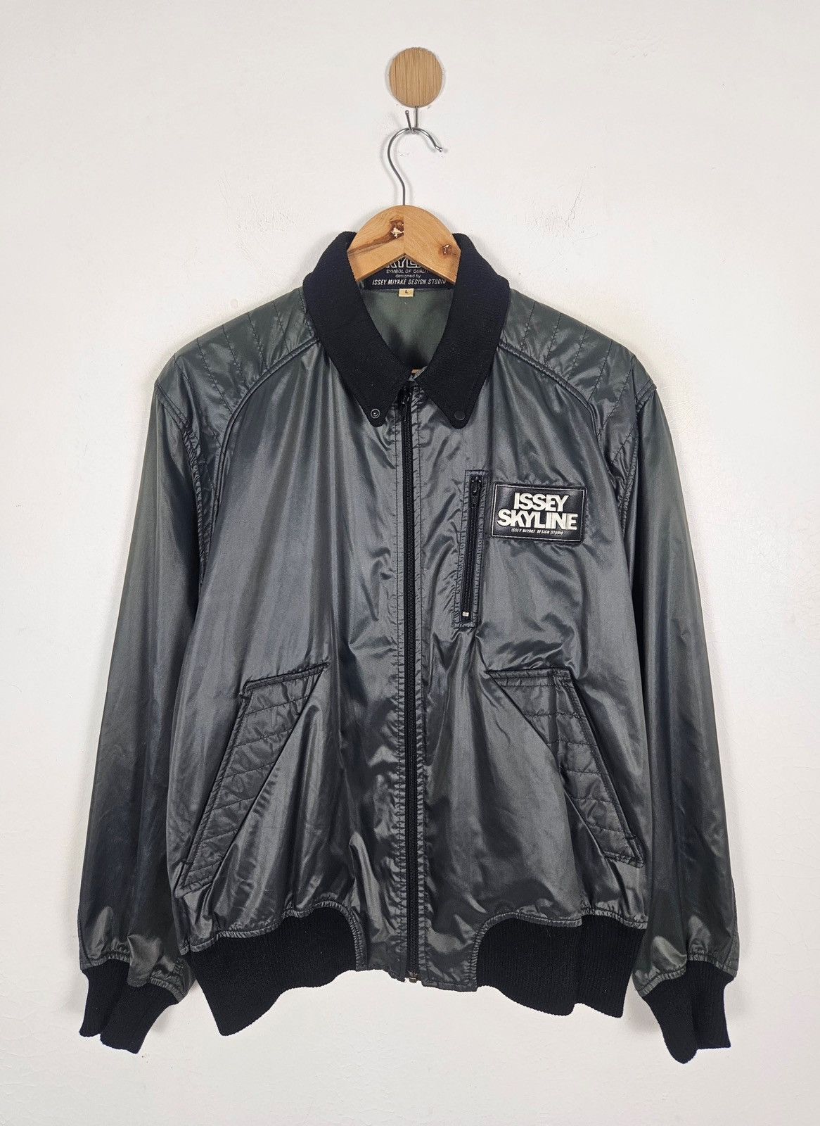 ジャケット・アウター issey skyline jkt Skyline Black Nylon Racing Jacket – Front General Store