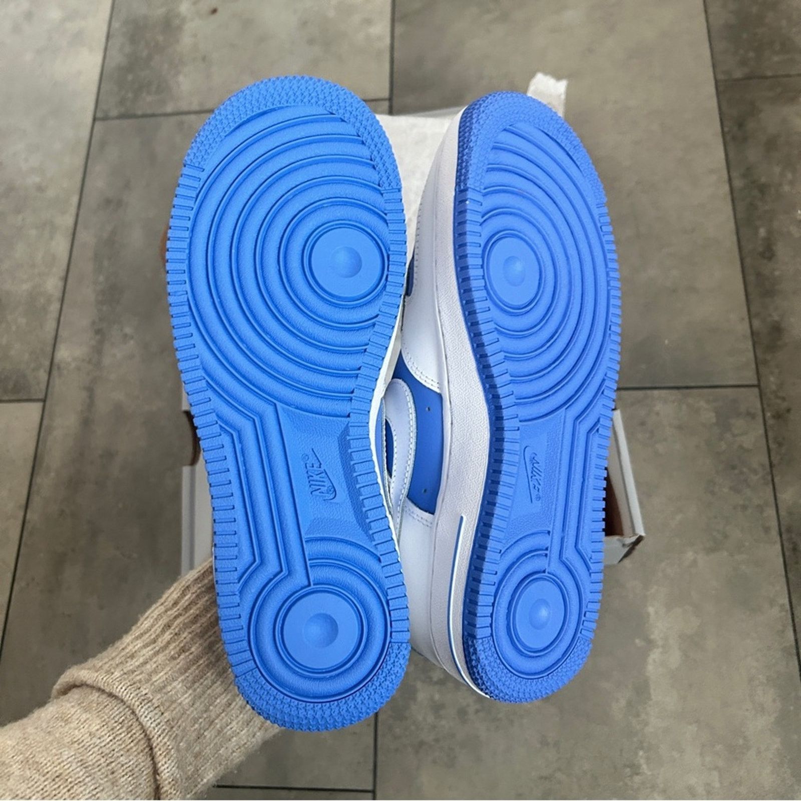 Nike NEW Nike Air Force 1 Low white light blue GS 5.5 youth 7 W Size US 7 / IT 37 - 7 Thumbnail