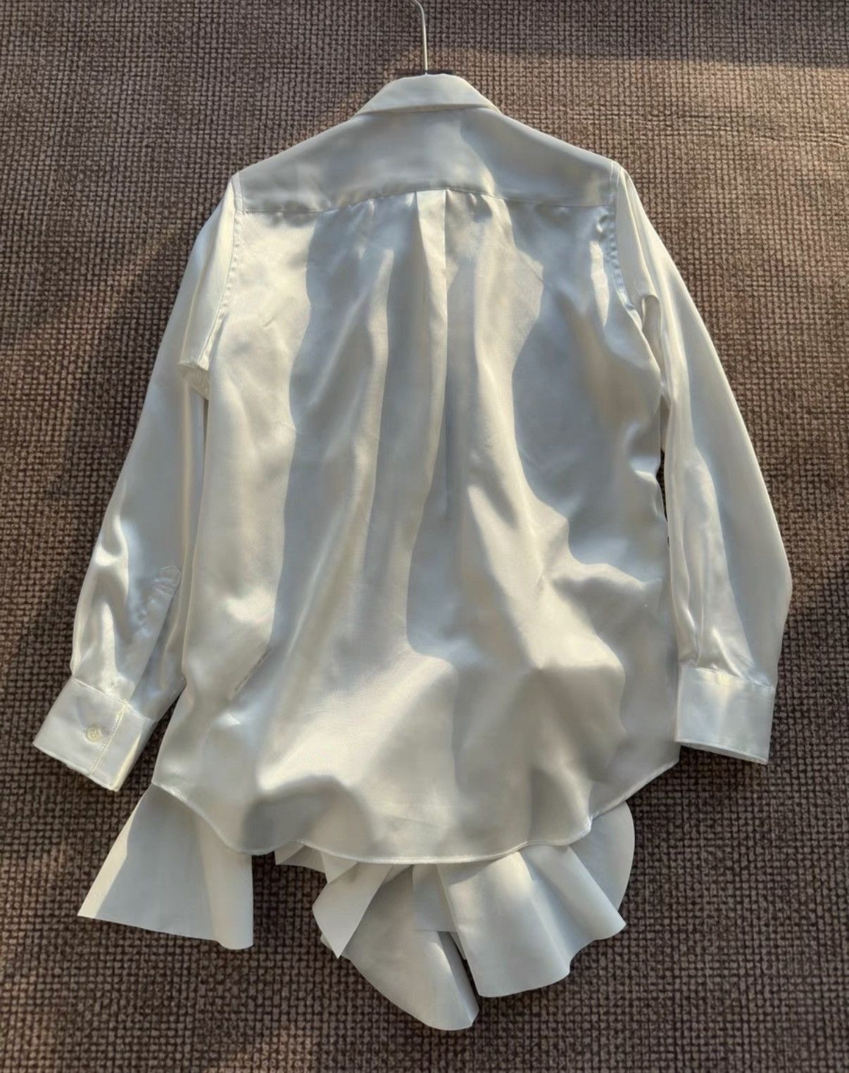 Comme des Garcons Comme des Garçons White Satin Irregular Cut Bow Shirt K23 Size XS / US 0-2 / IT 36-38 - 4 Thumbnail