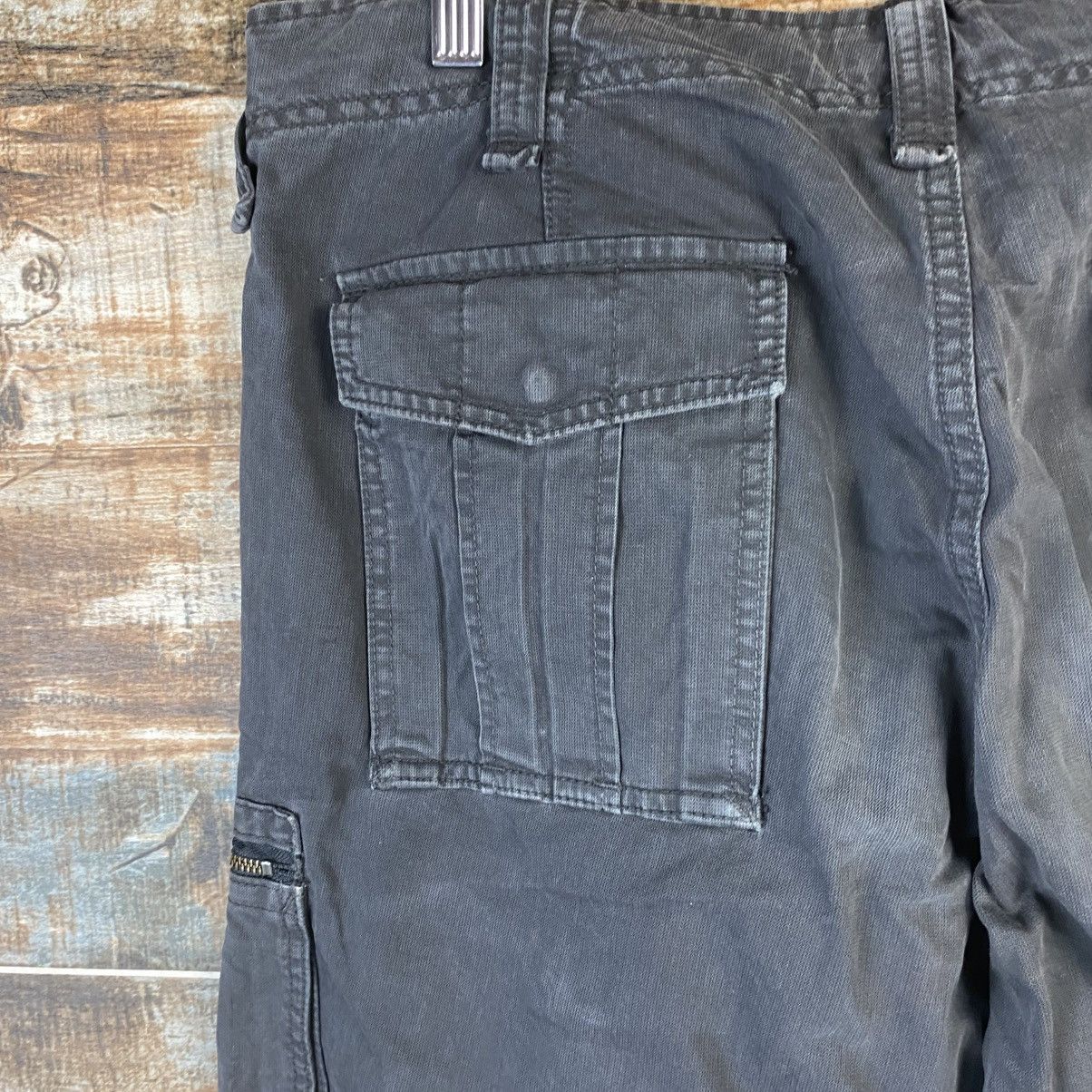 Other DL Uniqlo Black Cargo Multipocket Pants #C929 Size US 33 - 18 Thumbnail