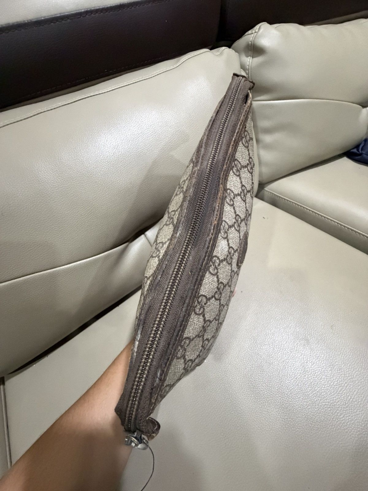 Gucci Authentic Vintage Gucci GG Supreme Monogram Clutch Bag Size ONE SIZE - 7 Thumbnail