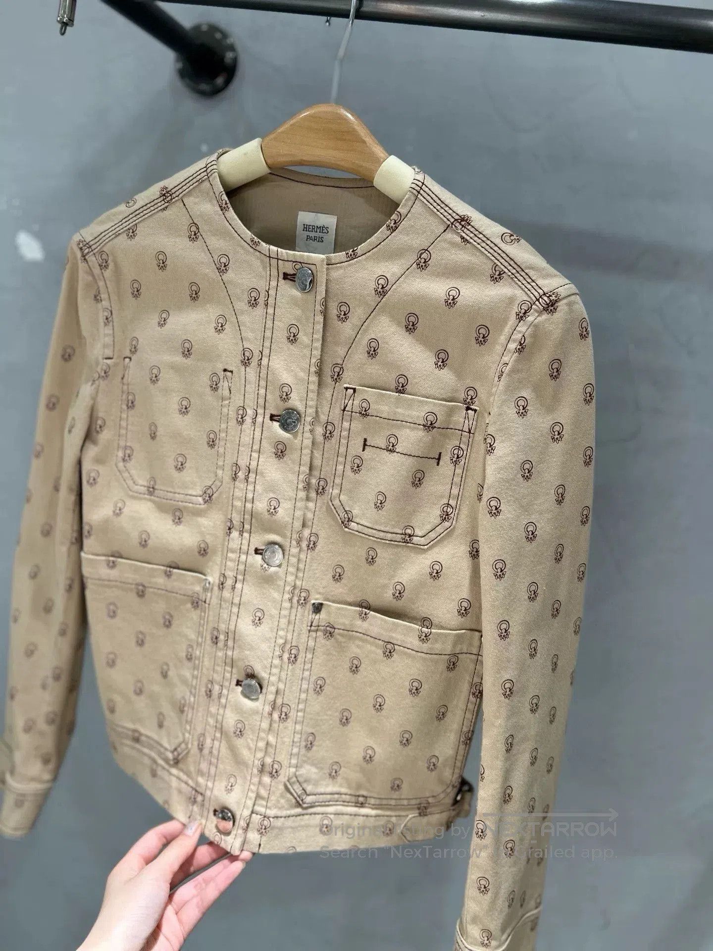 Hermes Hermes Logo Print Denim Jacket Beige. Size US XS / EU 42 / 0 - 2 Thumbnail