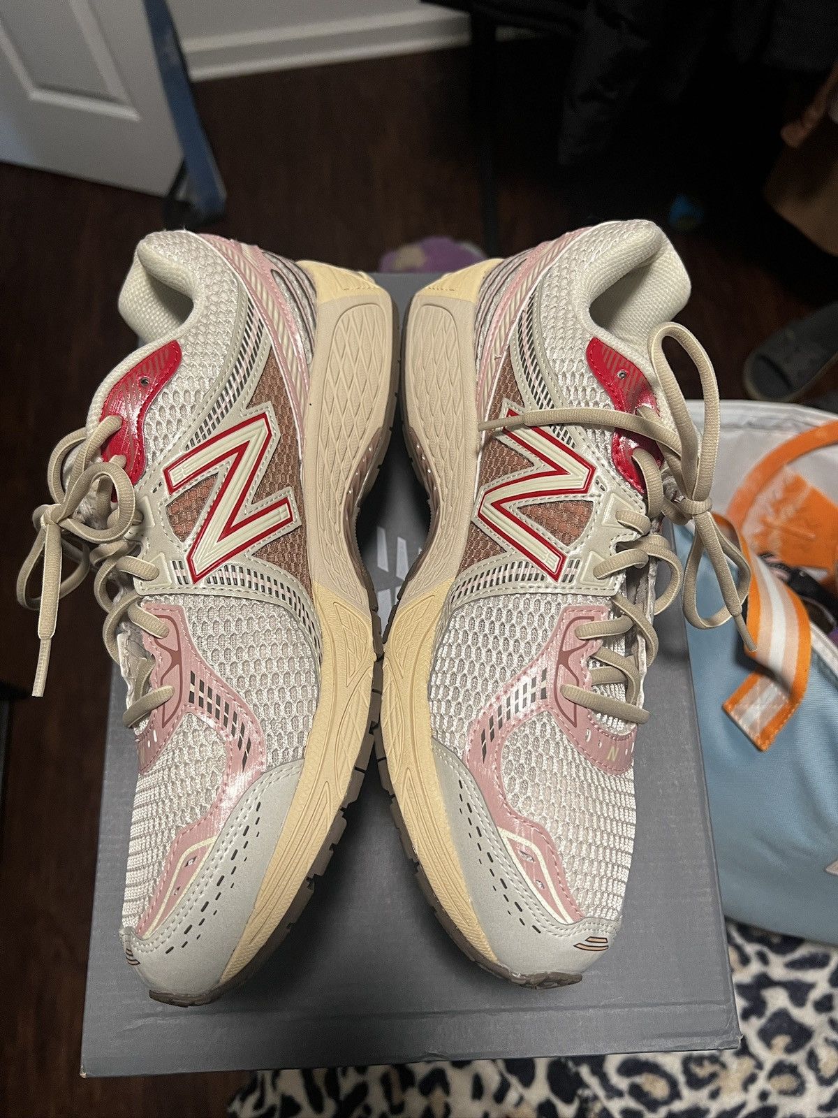 New Balance × size? New Balance 860 v2 Size? Bacon Size US 12 / EU 45 - 1 Thumbnail