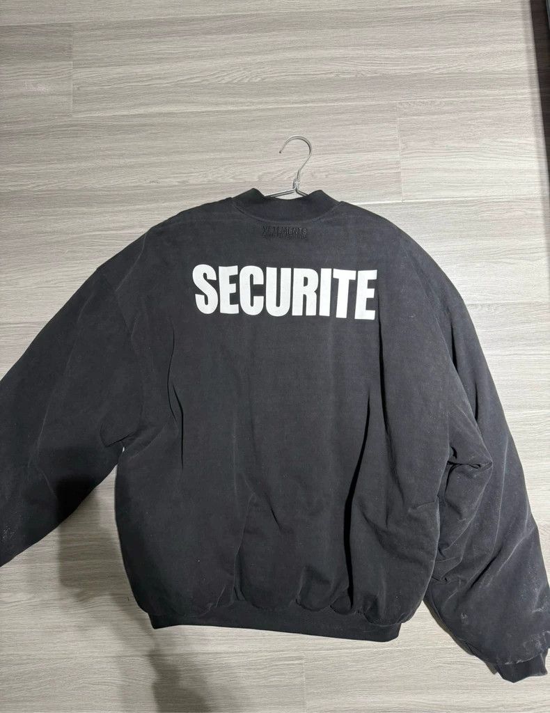 Vetements Vetements 23fw SECURITY Limited Edition Bomber Jacket Size US M / EU 48-50 / 2 - 2 Thumbnail