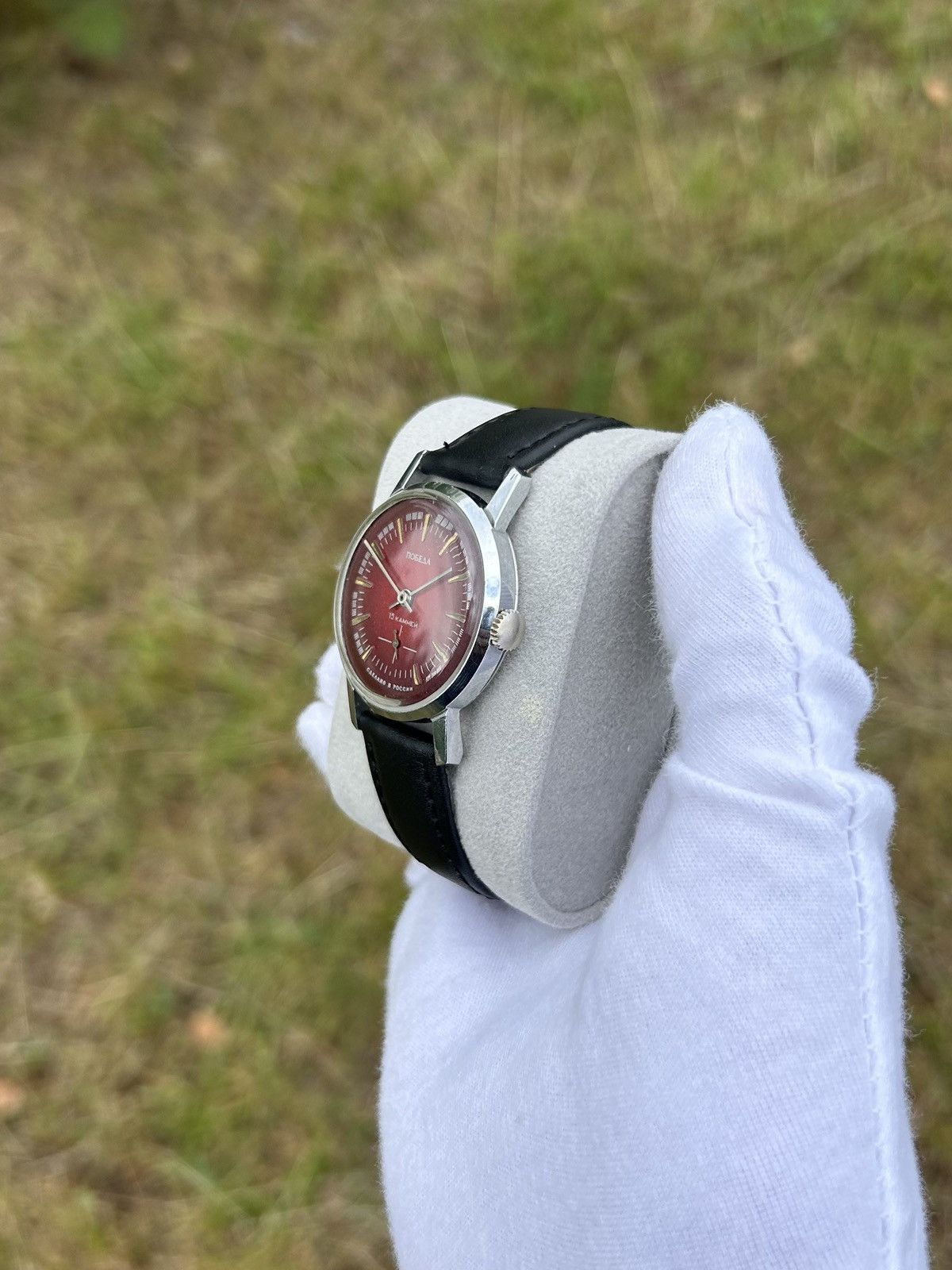 Vintage Vintage Watch Pobeda Retro Authentic Mechanical 1990s Size ONE SIZE - 6 Thumbnail