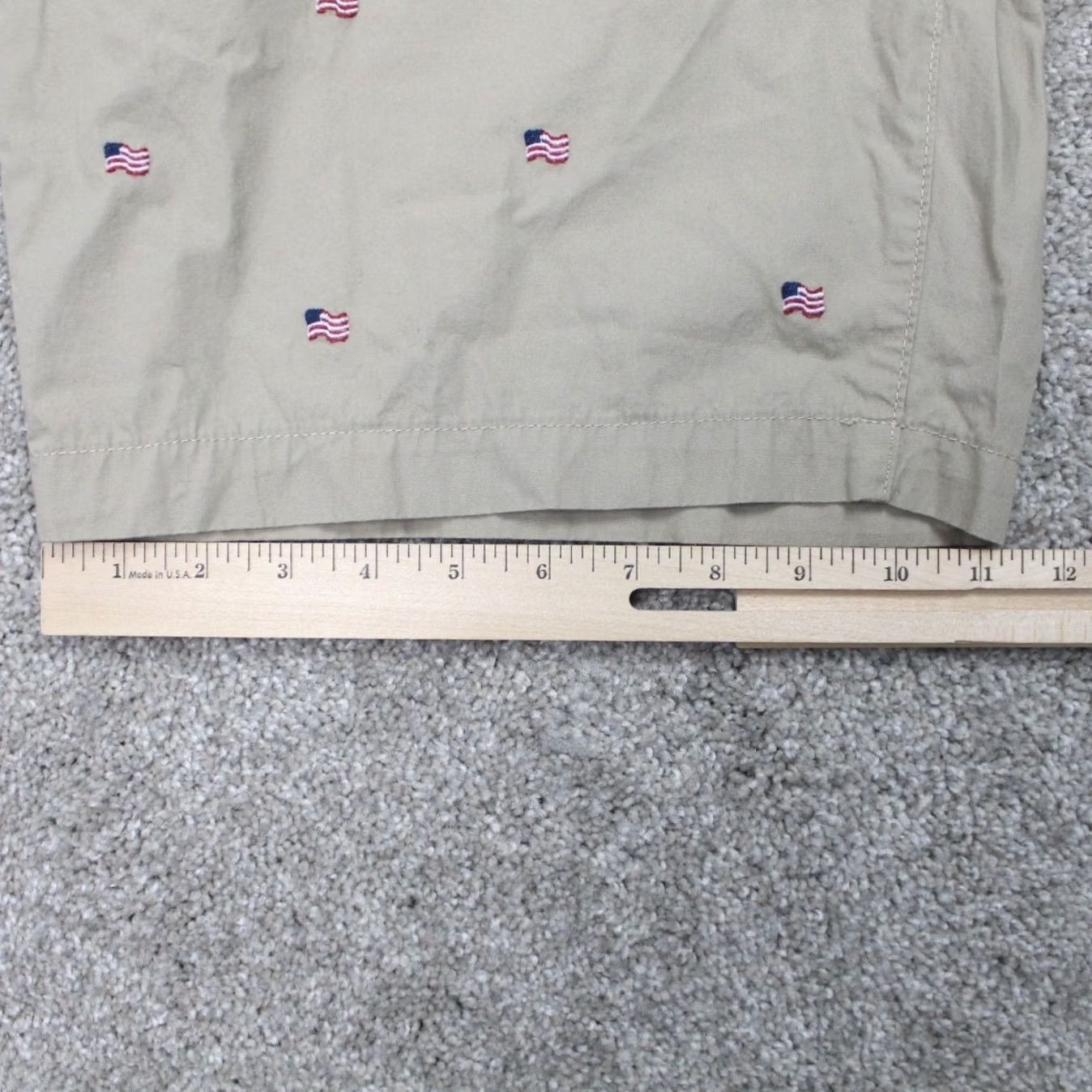 Eddie Bauer Eddie Bauer Men 35 Khaki American Flag All Over Print Chino Shorts 9" Inseam Casual Workwear Lightweight Pockets Regular Size 35 Mens Size US 35 - 6 Thumbnail