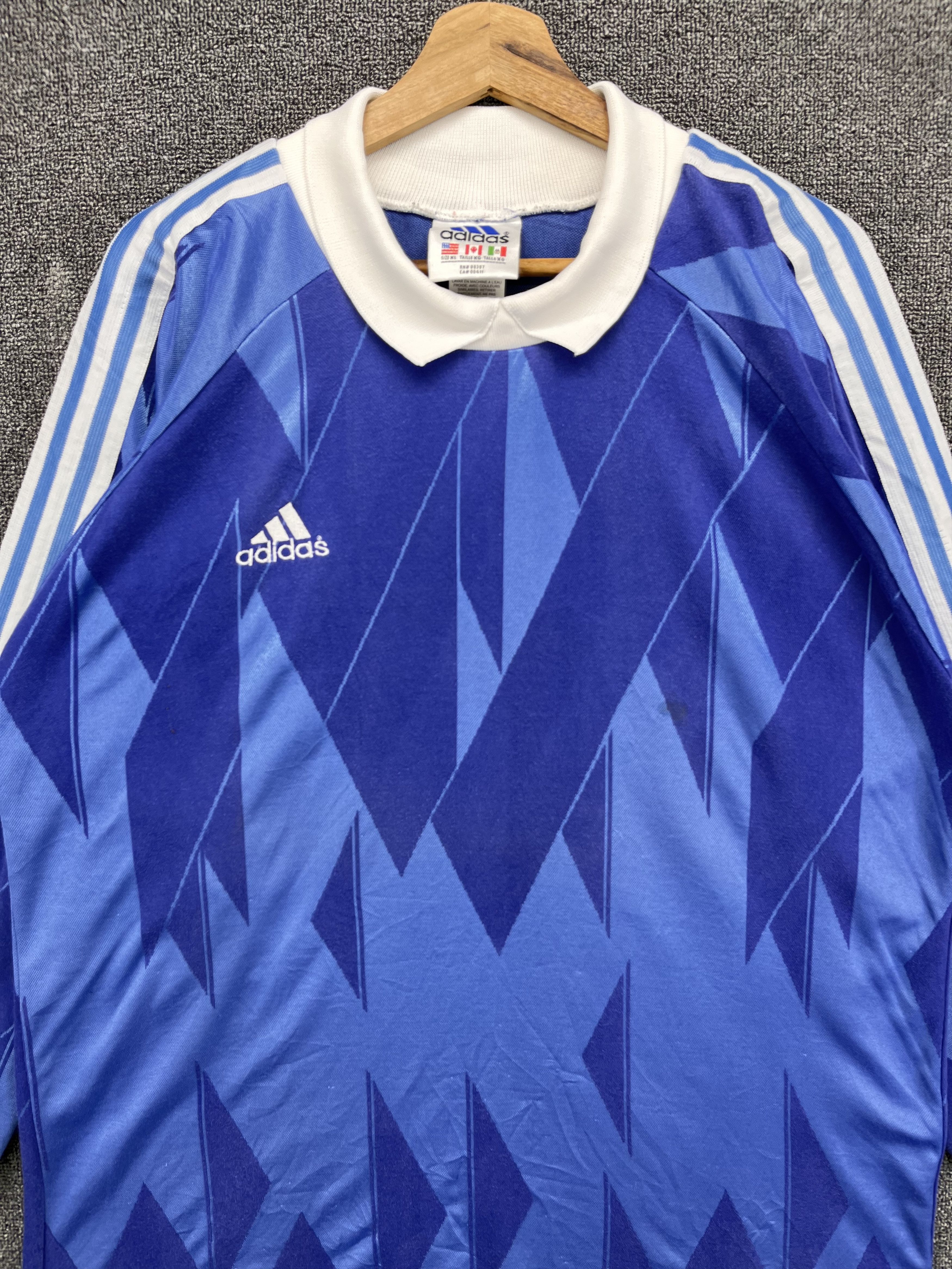 Adidas Vintage Adidas France Nationally Style Long Sleeve Jersey Size US XL / EU 56 / 4 - 5 Thumbnail