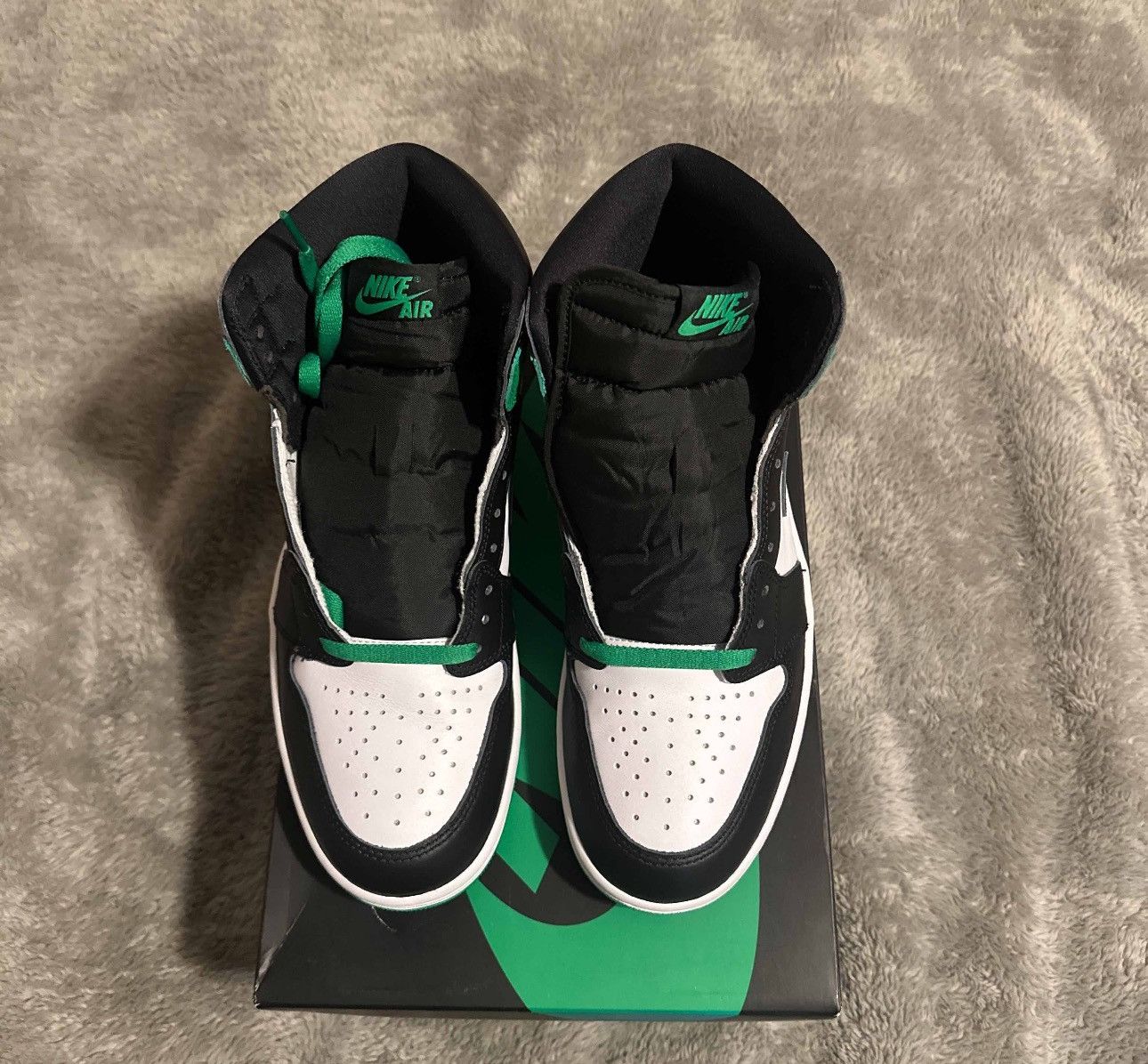 Jordan Brand × Nike Jordan 1 Size US 10 / EU 43 - 3 Thumbnail