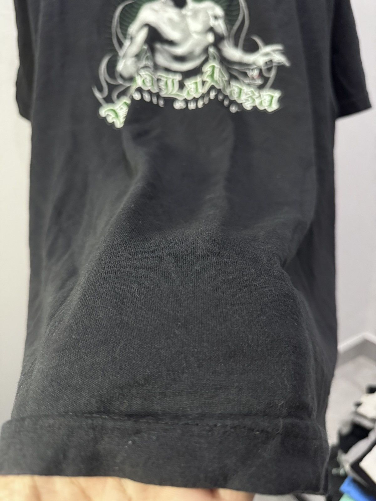 WWE Vintage WWE Eddie Guerrero 2005 T-Shirt Size US L / EU 52-54 / 3 - 9 Thumbnail