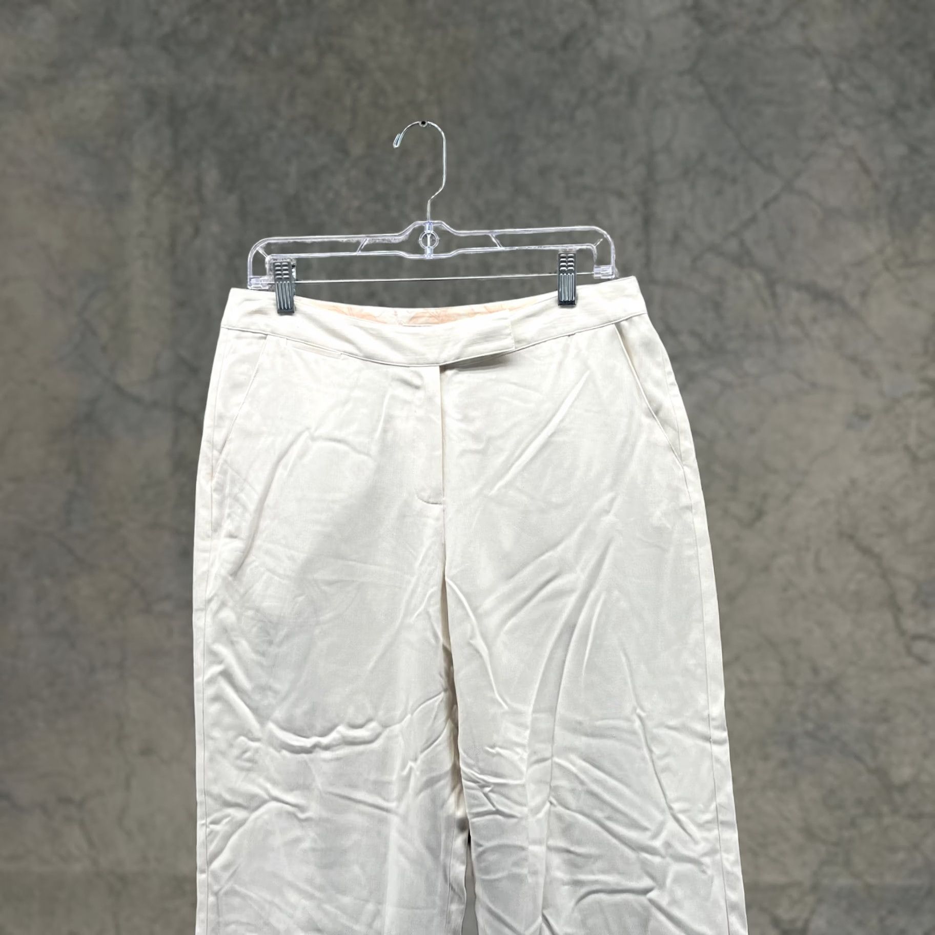 Tommy Bahama Tommy Bahama Pants Women 8 White Silk Flat Front Chino Straight Casual Formal Travel Size 30" / US 8 / IT 44 - 1 Thumbnail