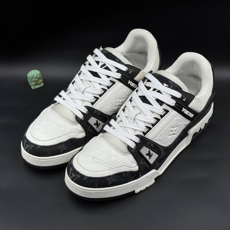 Louis Vuitton Louis Vuitton Trainer Panda Low-Top Sneakers 0079 Size US 10 / IT 40 - 1 Thumbnail