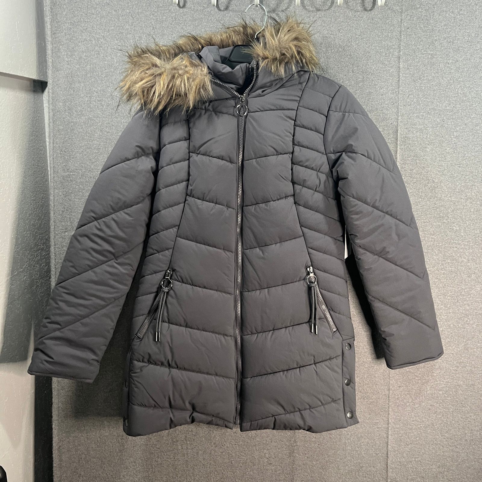 Other Maralyn & Me Women's Winter Outerwear Coat Gray Hood Size S Size S / US 4 / IT 40 - 1 Thumbnail