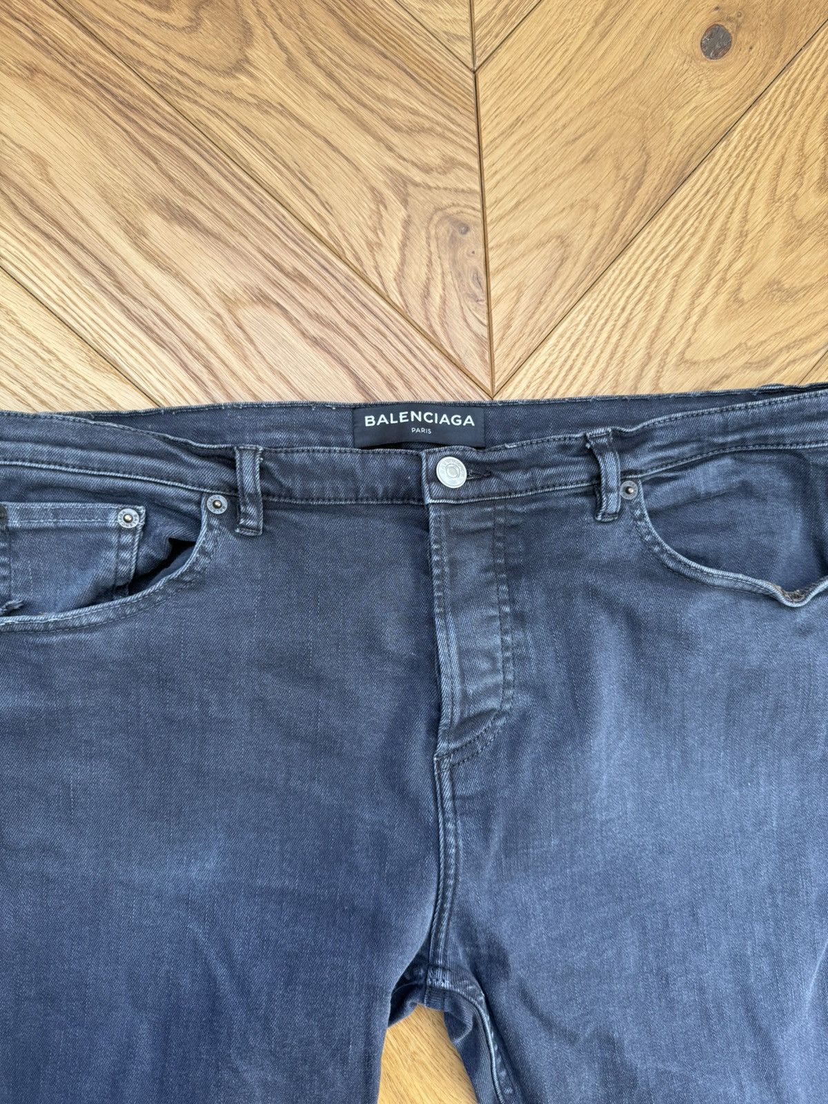 Balenciaga Balenciaga paris washed out black-grey slim jeans Size US 34 / EU 50 - 2 Thumbnail