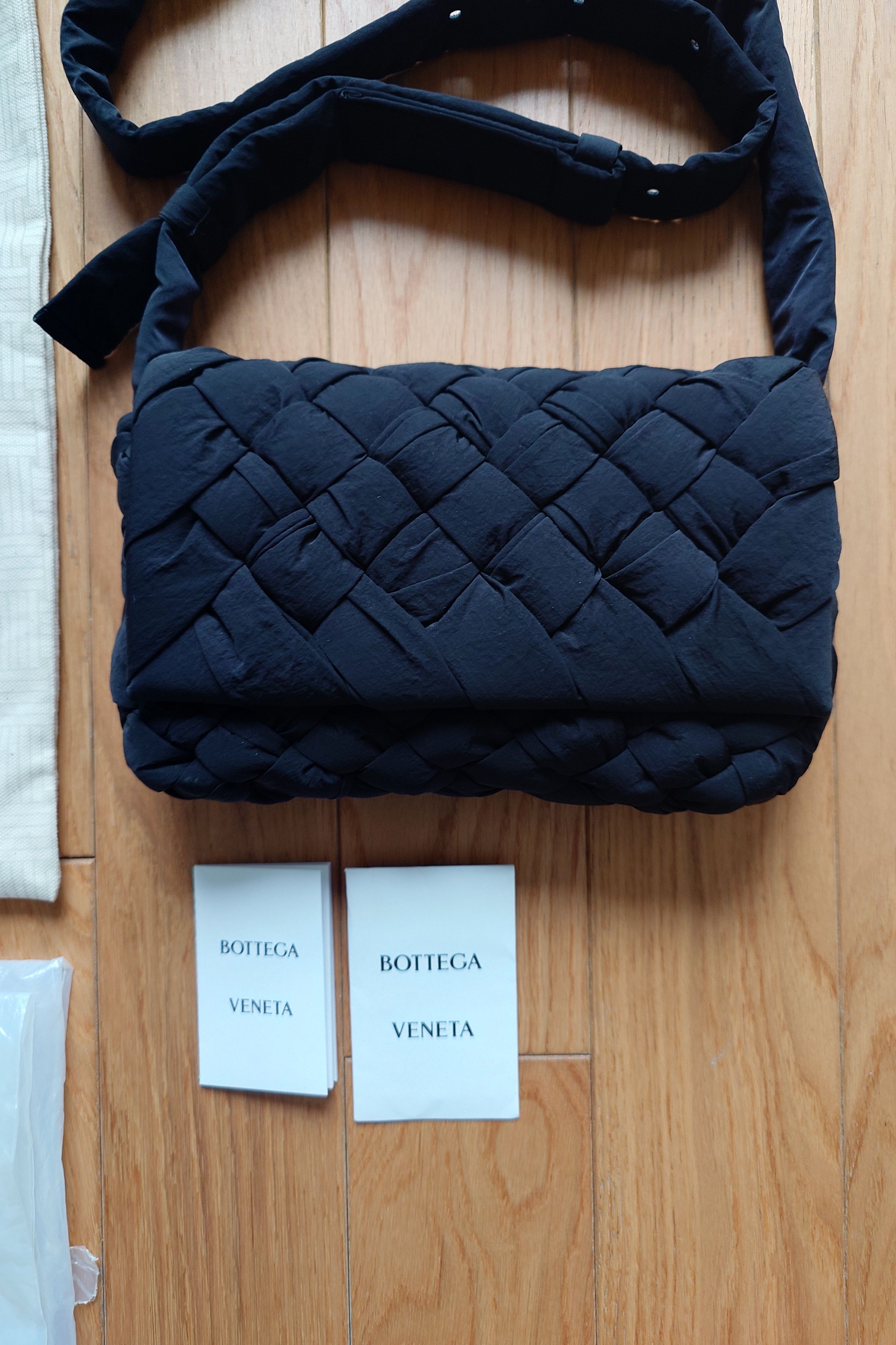 Bottega Veneta Bottega Venata Rumple Bag Black Size ONE SIZE - 11 Thumbnail