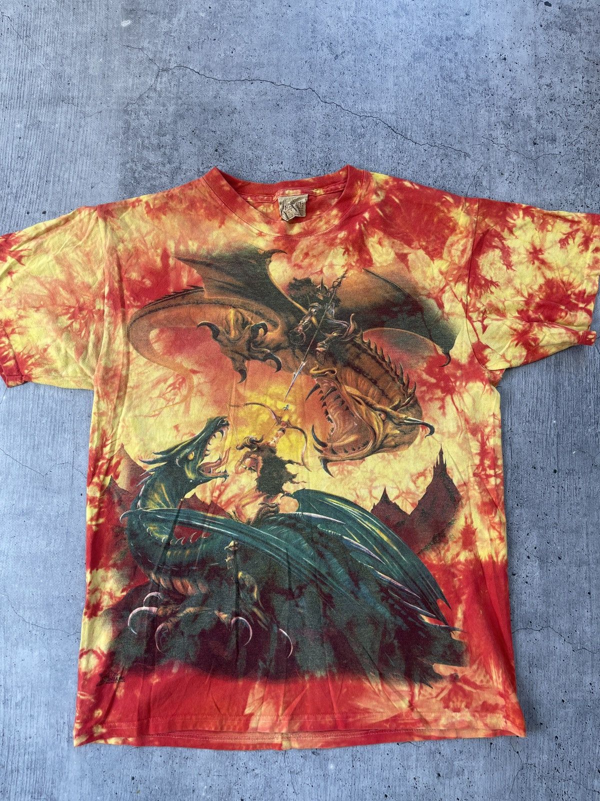 The Mountain × Vintage Crazy Vintage 2001 The Mountain Dragon Flames Battle Tee Size US M / EU 48-50 / 2 - 3 Thumbnail