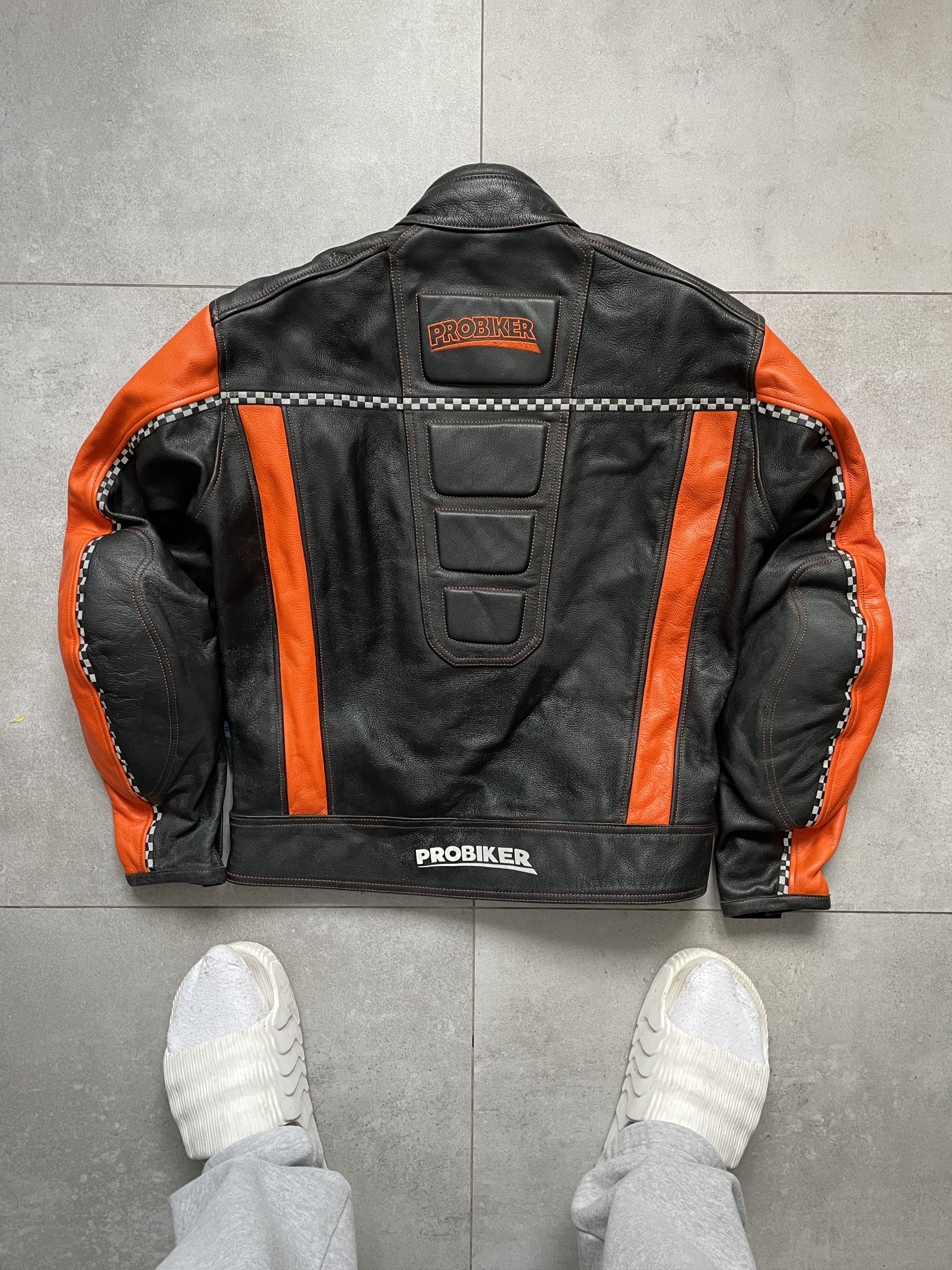 Vintage VINTAGE RACING BLACK ORANGE LEATHER CROPPED MOTOSPORT JACKET Size US M / EU 48-50 / 2 - 2 Thumbnail