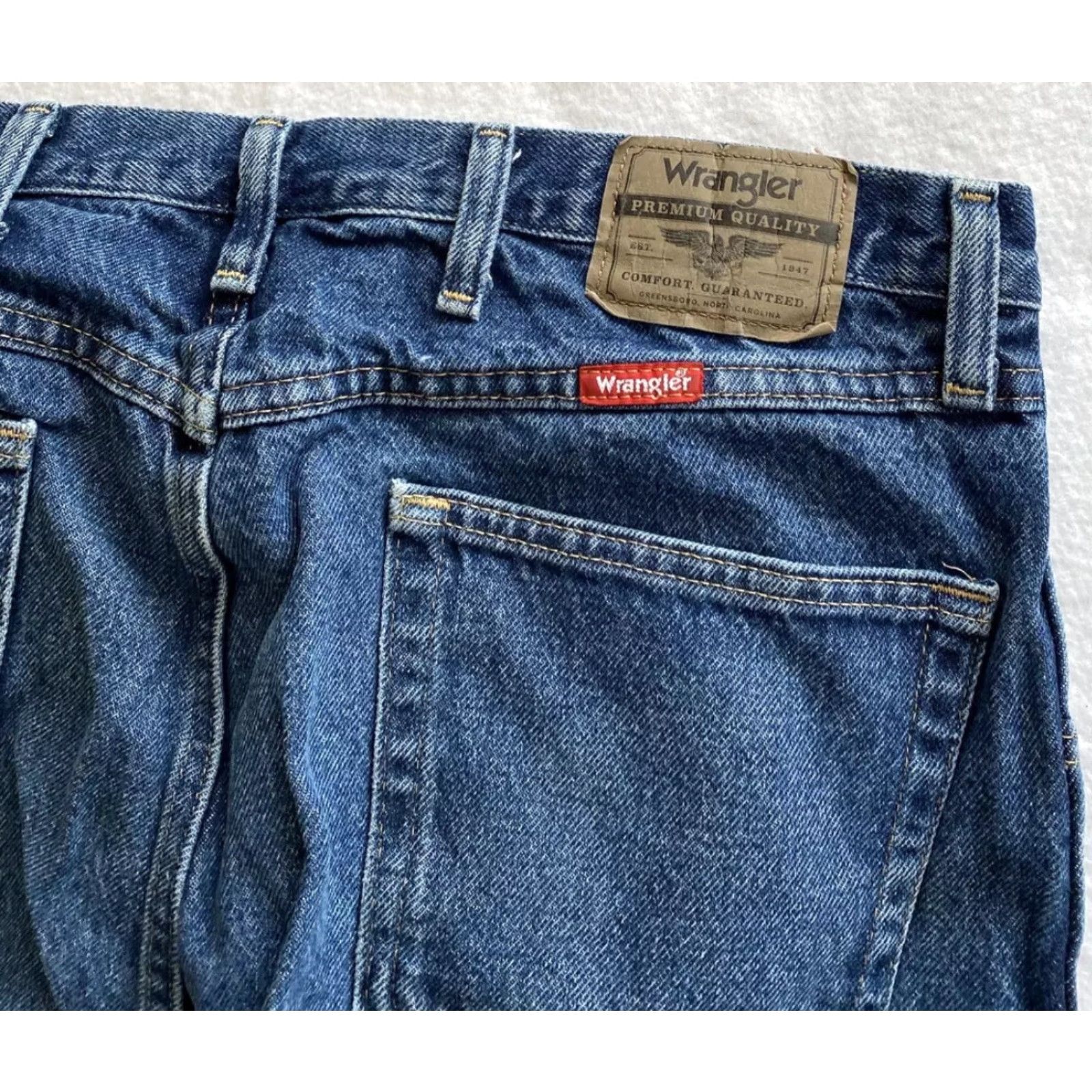 Wrangler Wrangler Jeans Mens Size 36x30 Blue Denim Regular Straight Fabric Cotton Blend Zip Button Pockets Size US 36 / EU 52 - 5 Thumbnail