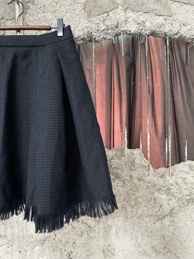 Dior DiorSkirt 2503-Nextarrow Size 24" / US 00 / IT 34 - 4 Thumbnail