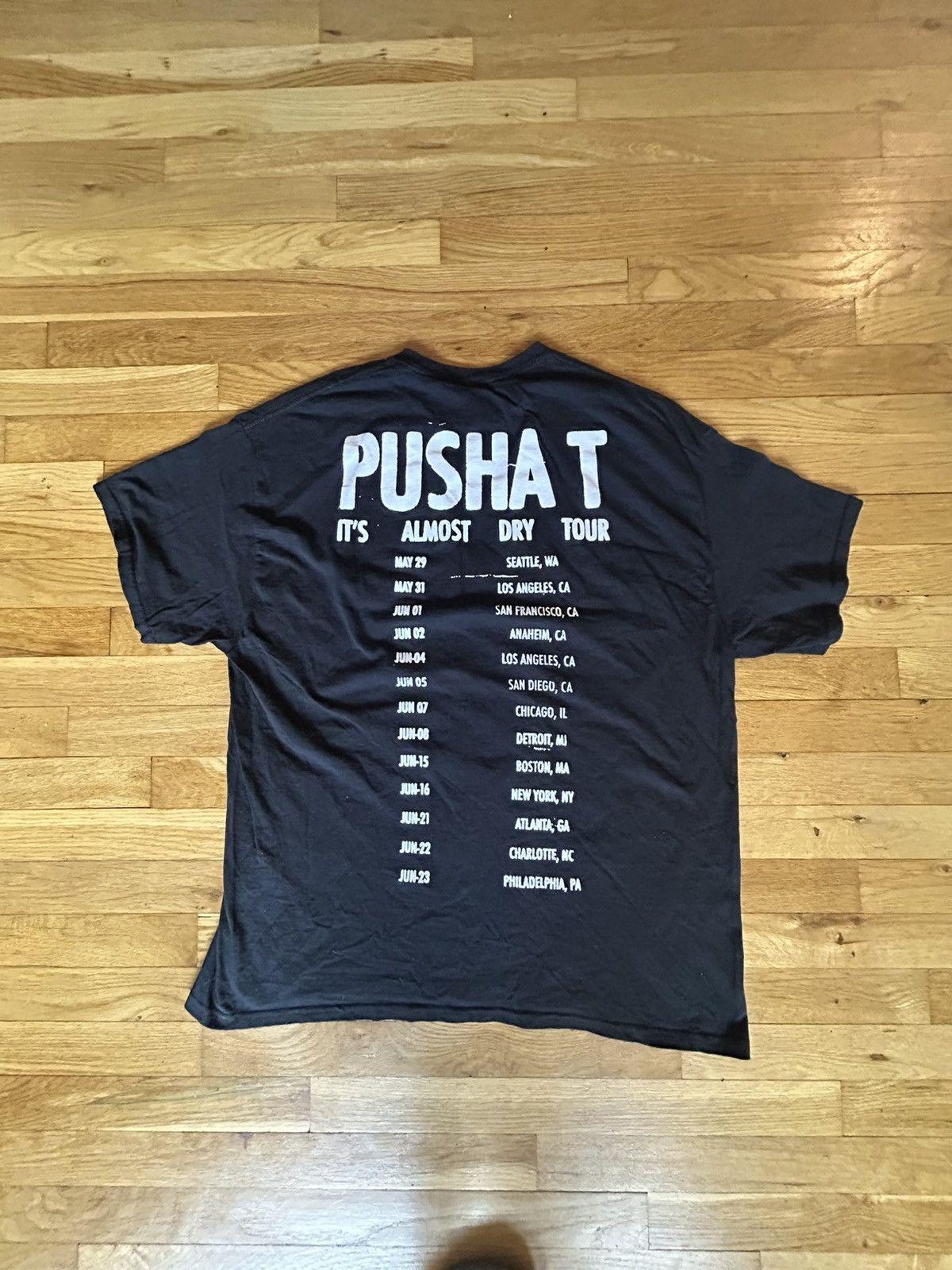 Pusha T Pusha T “It’s Almost Dry” 2022 tour tee size XL Size US XL / EU 56 / 4 - 2 Thumbnail