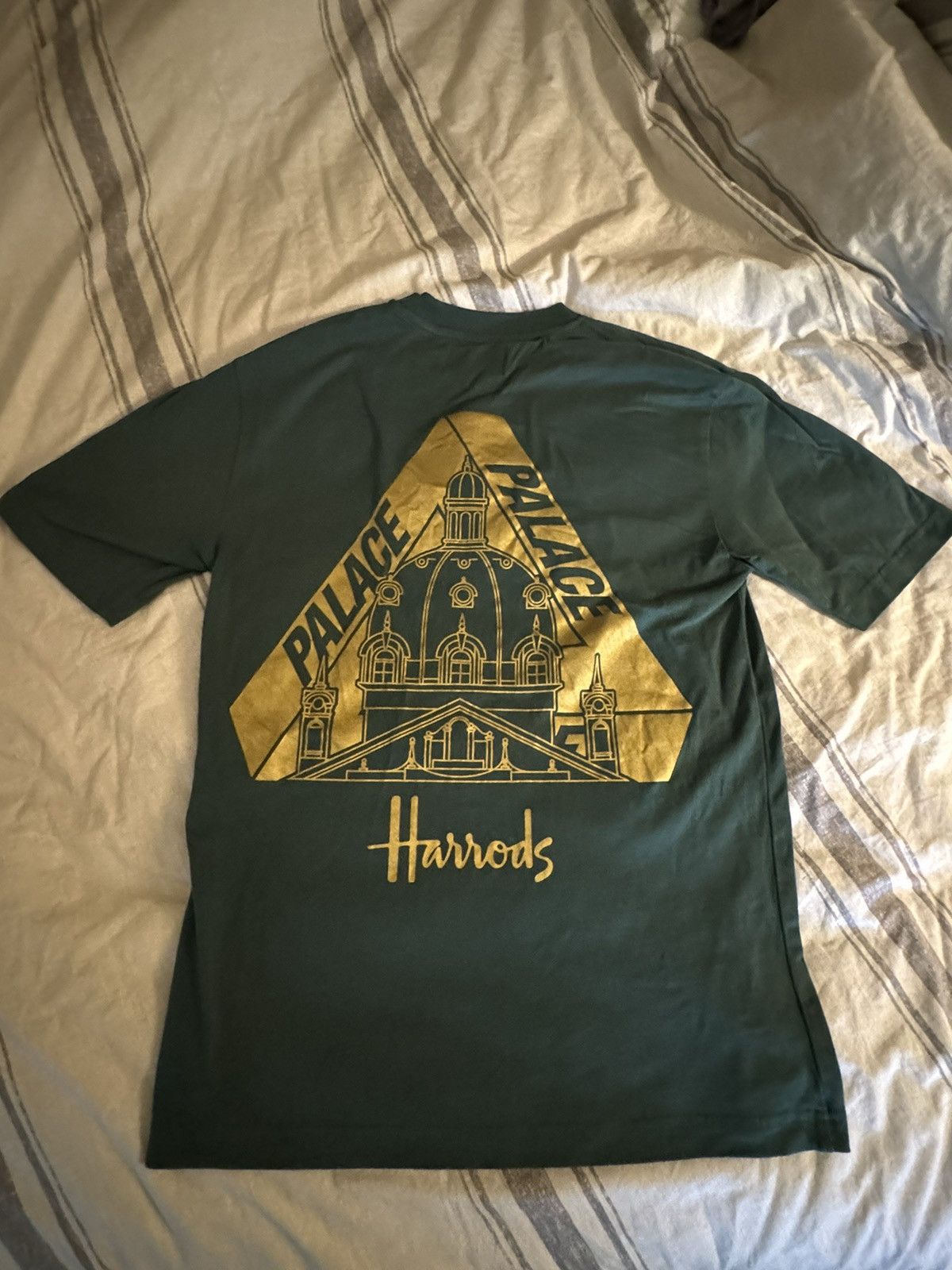 Palace PALACE X HARRODS T-Shirt Size Small Size US S / EU 44-46 / 1 - 4 Thumbnail