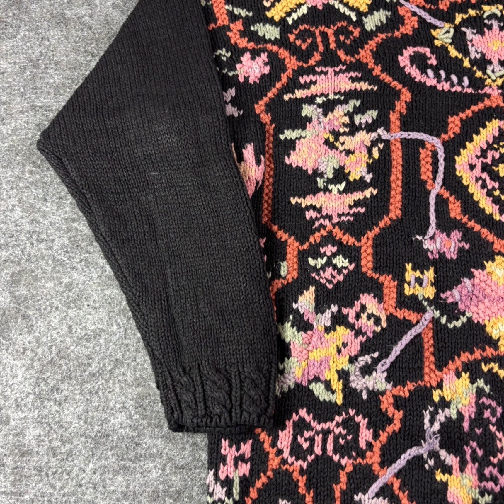 Vintage Cristal Kobe Black Floral Knit Sweater M Vintage 90s Woman Ramie Cotton Crew Neck Asymmetrical Sleeve Bohemian Nature Graphic Print Knit Size M / US 6-8 / IT 42-44 - 6 Thumbnail