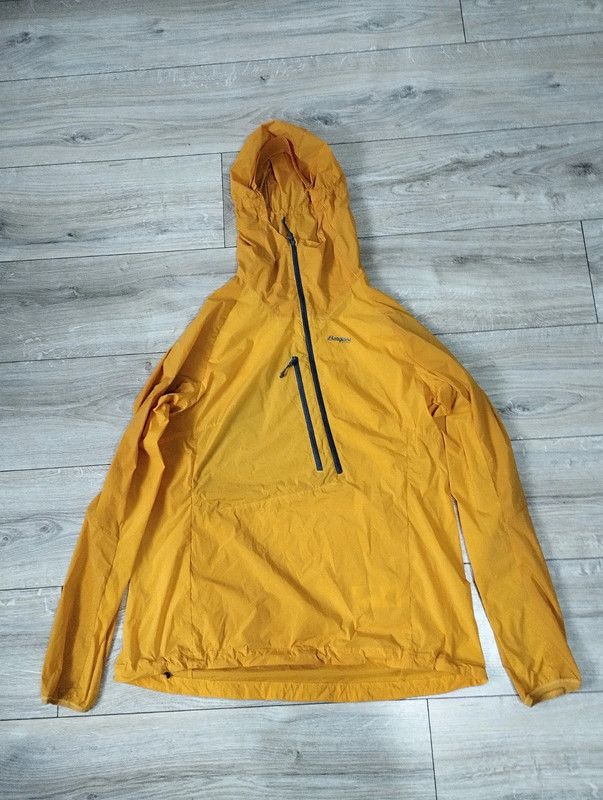 Bergans of Norway Bergans Cecilie LT Wind Anorak trekking jacekt size L Size L / US 10 / IT 46 - 1 Thumbnail