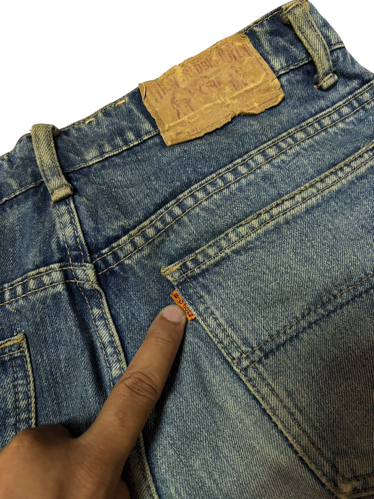 Big John Vtg 90s Big John Orange Tag Mud Wash Distressed Jeans Size US 30 / EU 46 - 9 Thumbnail