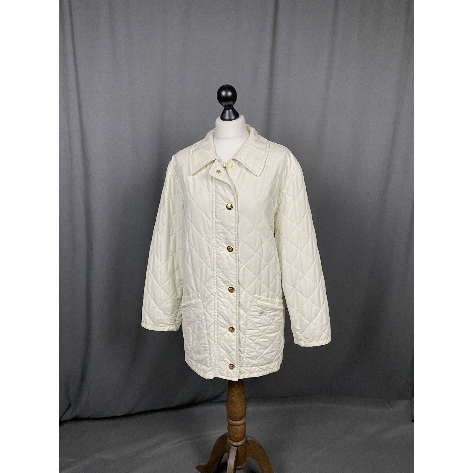Burberry Burberry Nova Check Vintage Women's White Beige Quilted Jack Size XS / US 0-2 / IT 36-38 - 3 Thumbnail