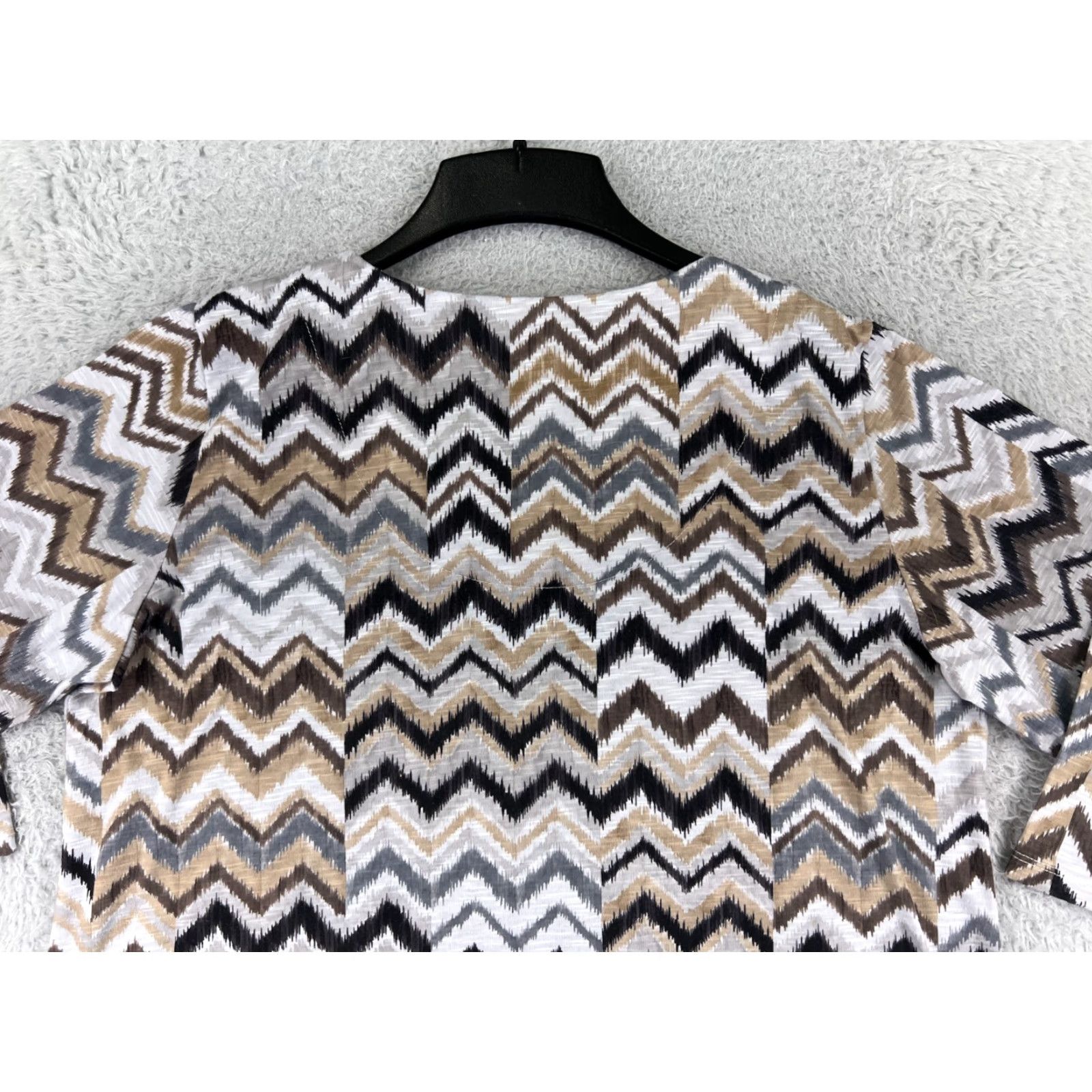 Vintage Alfred Dunner Shirt Womens Medium Beige Black Gray Chevron 3/4 Sleeve Blouse Size M / US 6-8 / IT 42-44 - 6 Thumbnail