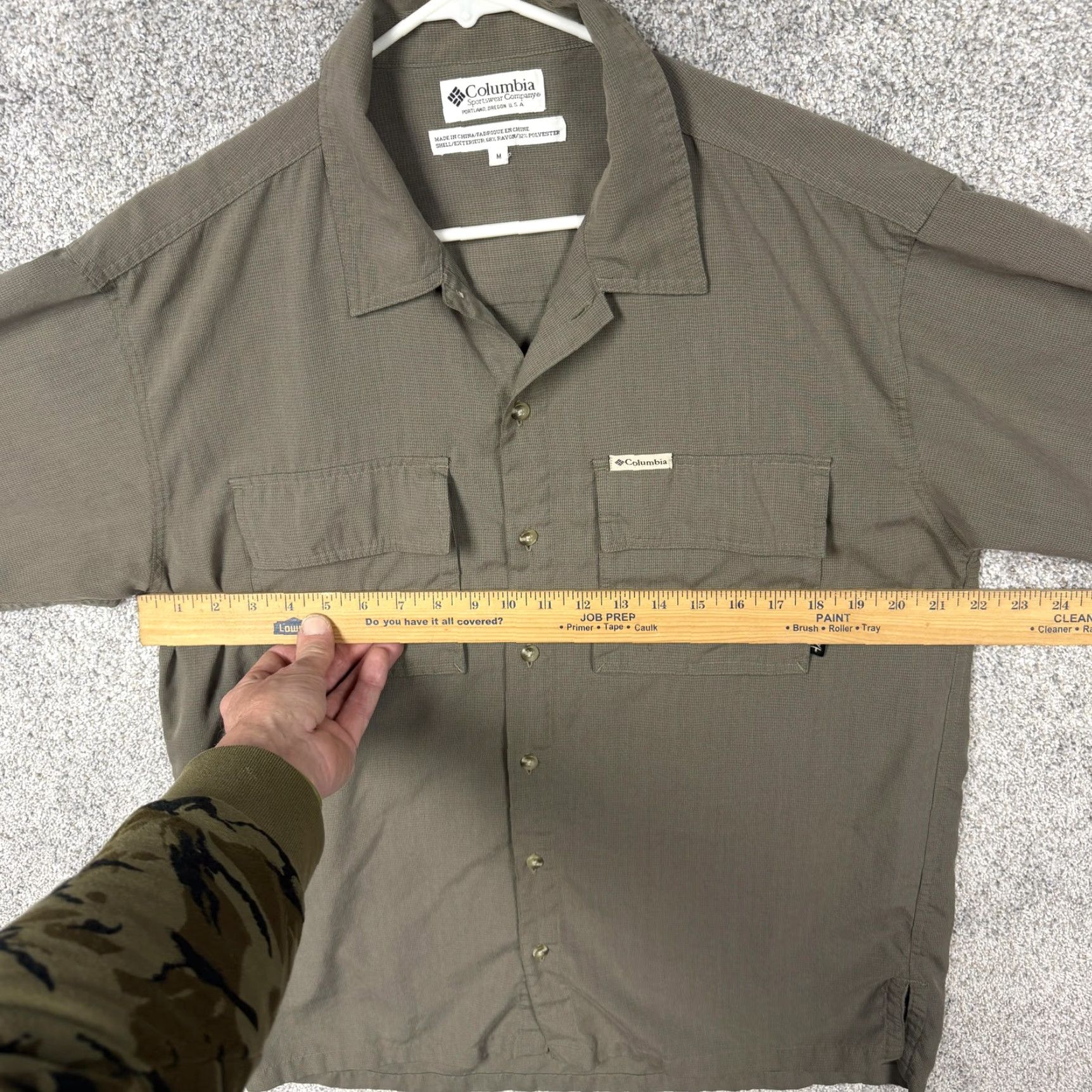 Olive Columbia Button-Up Shirt Mens M Olive Green Short Sleeve Check Outdoor Casual Workwear Hosiery? Size US M / EU 48-50 / 2 - 3 Thumbnail