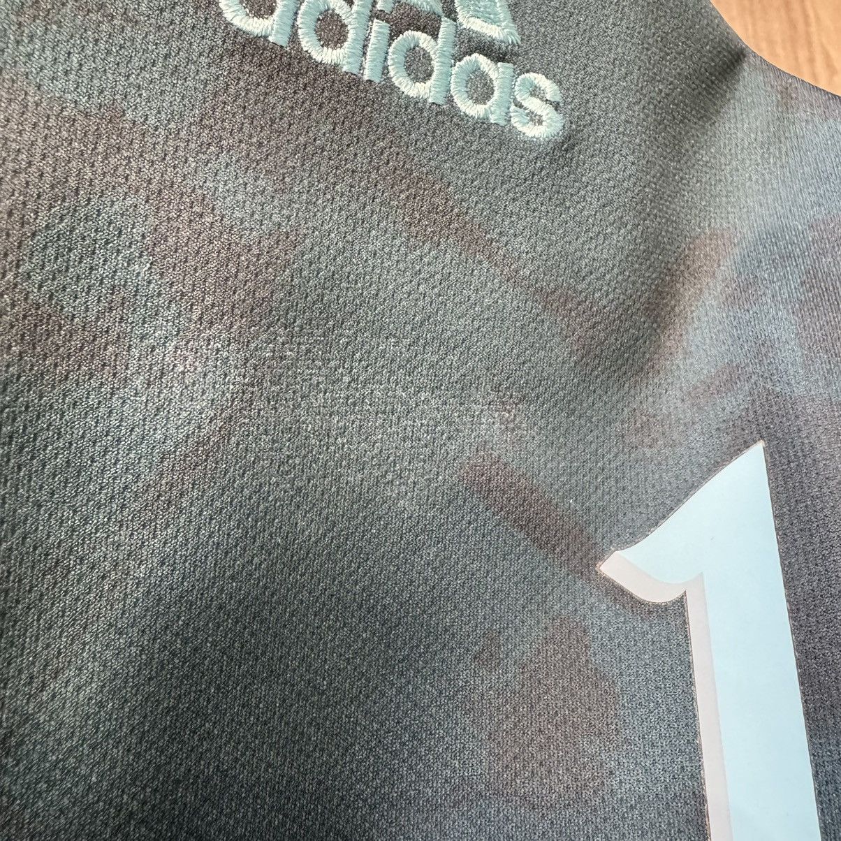 Adidas Argentina 19/20 away shirt #10 Messi Size US S / EU 44-46 / 1 - 5 Thumbnail