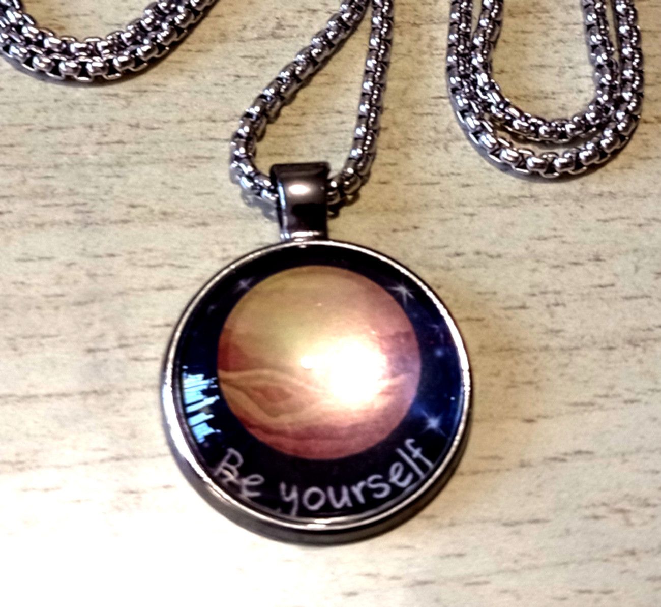 Hysteric Glamour × Japanese Brand × Vintage Punk Shine Planet Mars Sliver Universe Necklace Size ONE SIZE - 1 Thumbnail