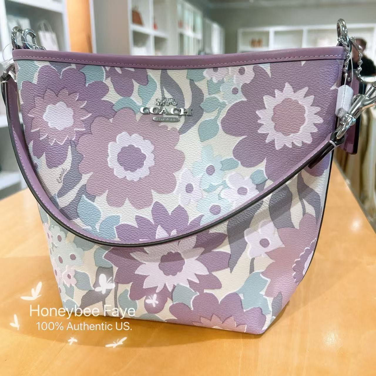 Coach NWT Coach City Bucket Bag With Floral Print CBG77 Size ONE SIZE - 2 Thumbnail