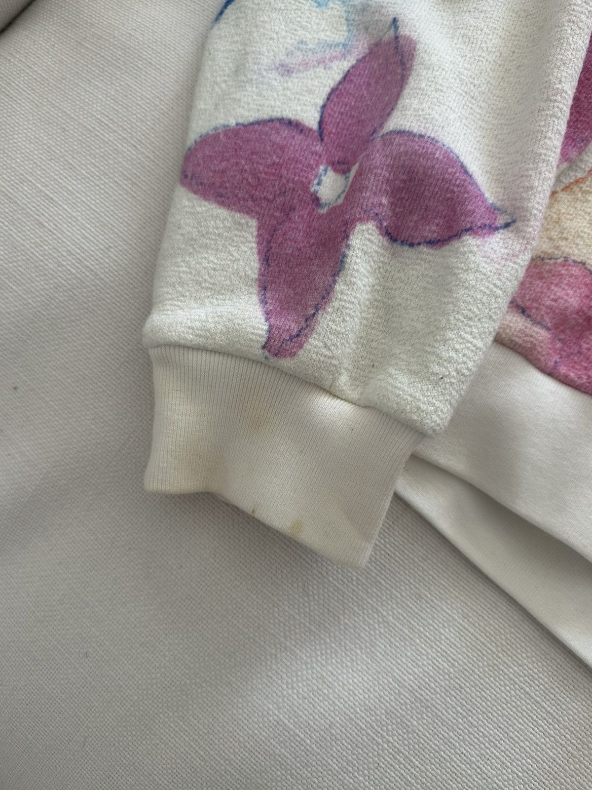 Louis Vuitton Louis Vuitton Watercolor Monogram Sweatshirt – Size L Size US L / EU 52-54 / 3 - 6 Thumbnail