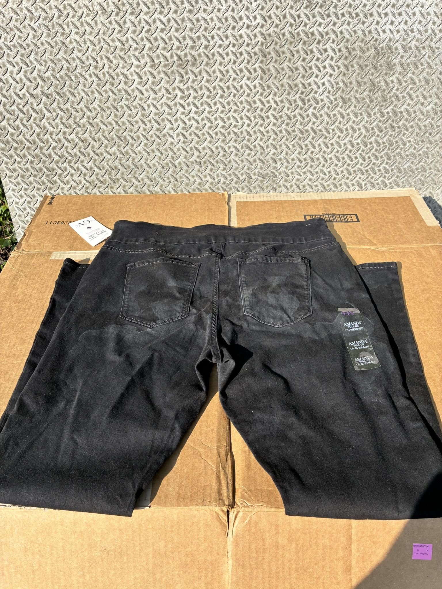 Gloria Vanderbilt Gloria Vanderbilt Amanda Pull On Jeans Slimming Panel Size 40" / US 18 - 7 Thumbnail