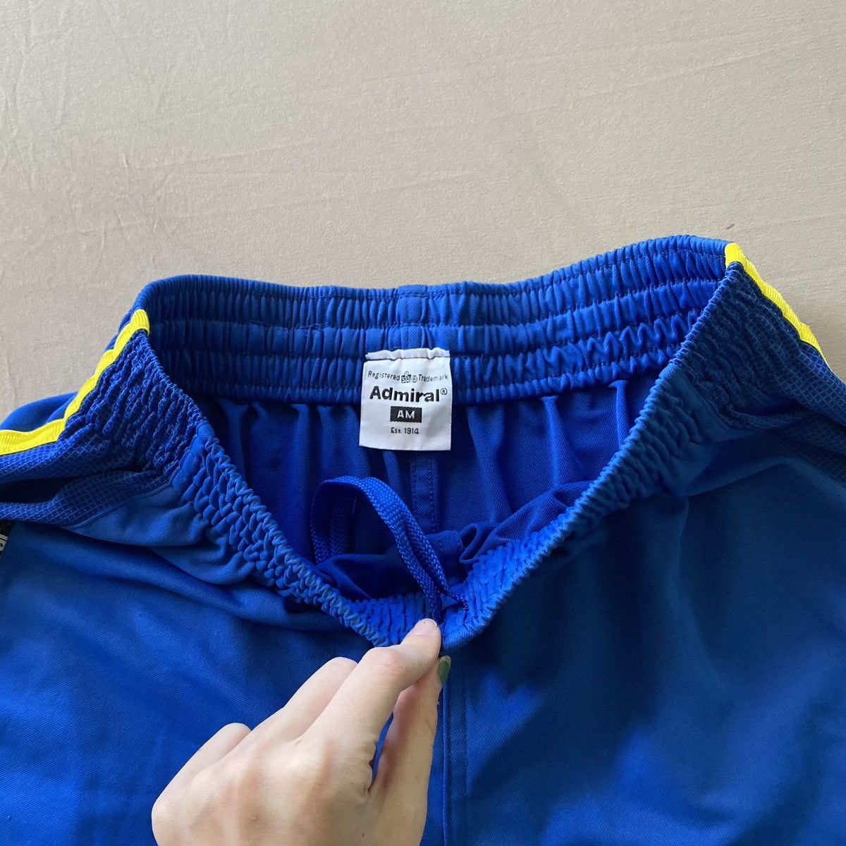 Vintage Vintage Admiral Athletic Jersey Shorts Size US 27 - 5 Thumbnail
