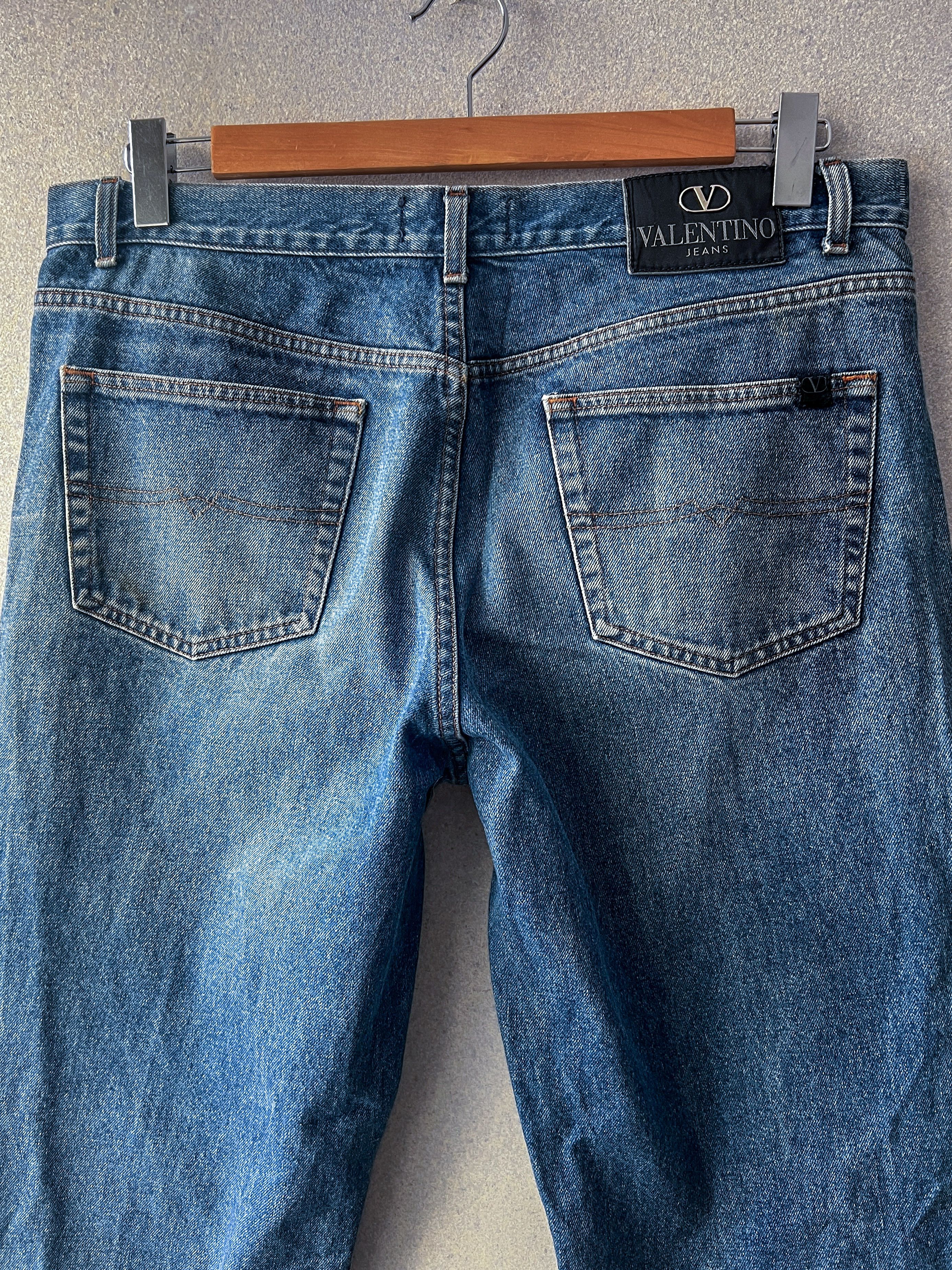Jean × Valentino × Vintage VALENTINO Jeans Wash Blue Denim Vintage 90s Size US 38 / EU 54 - 7 Thumbnail