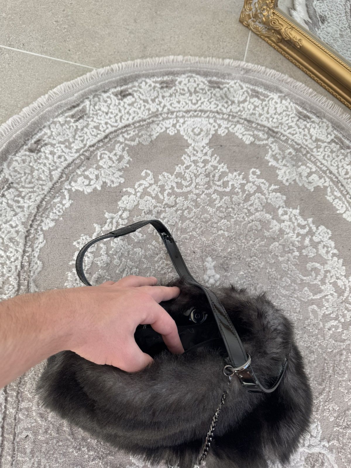 Armani FUR FAUX IF SIX WAS Nine ARMANI JEANS Y2K BAG Size ONE SIZE - 6 Thumbnail