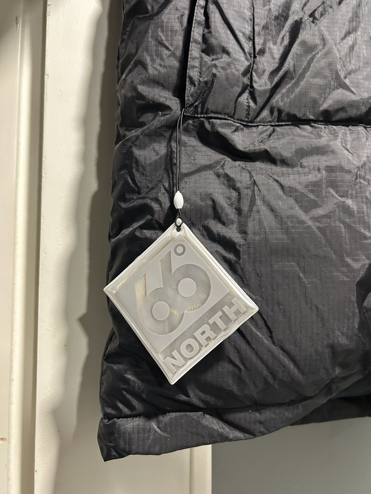 66 North Black 66 North down jacket unisex Size XS / US 0-2 / IT 36-38 - 5 Thumbnail