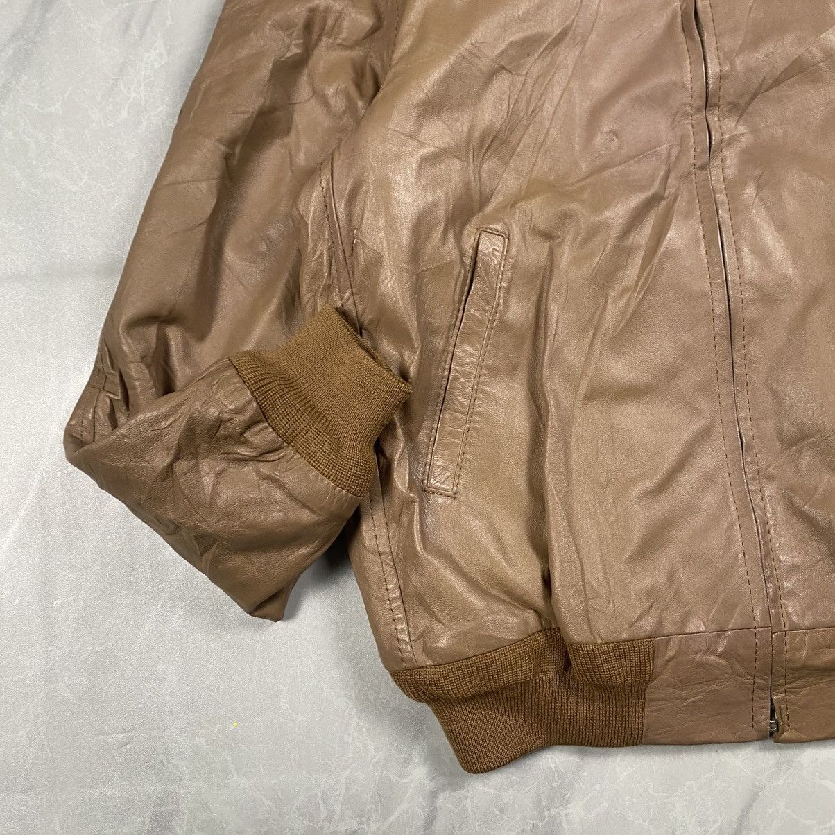 Japanese Brand Vintage 90s Kotobuki Japan Leather Jacket Size M / US 6-8 / IT 42-44 - 3 Thumbnail