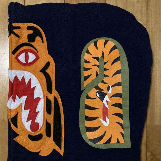 Bape BAPE CAMO Crazy Face Tiger Shark Full Zip Hoodie Navy APE Size US L / EU 52-54 / 3 - 5 Thumbnail