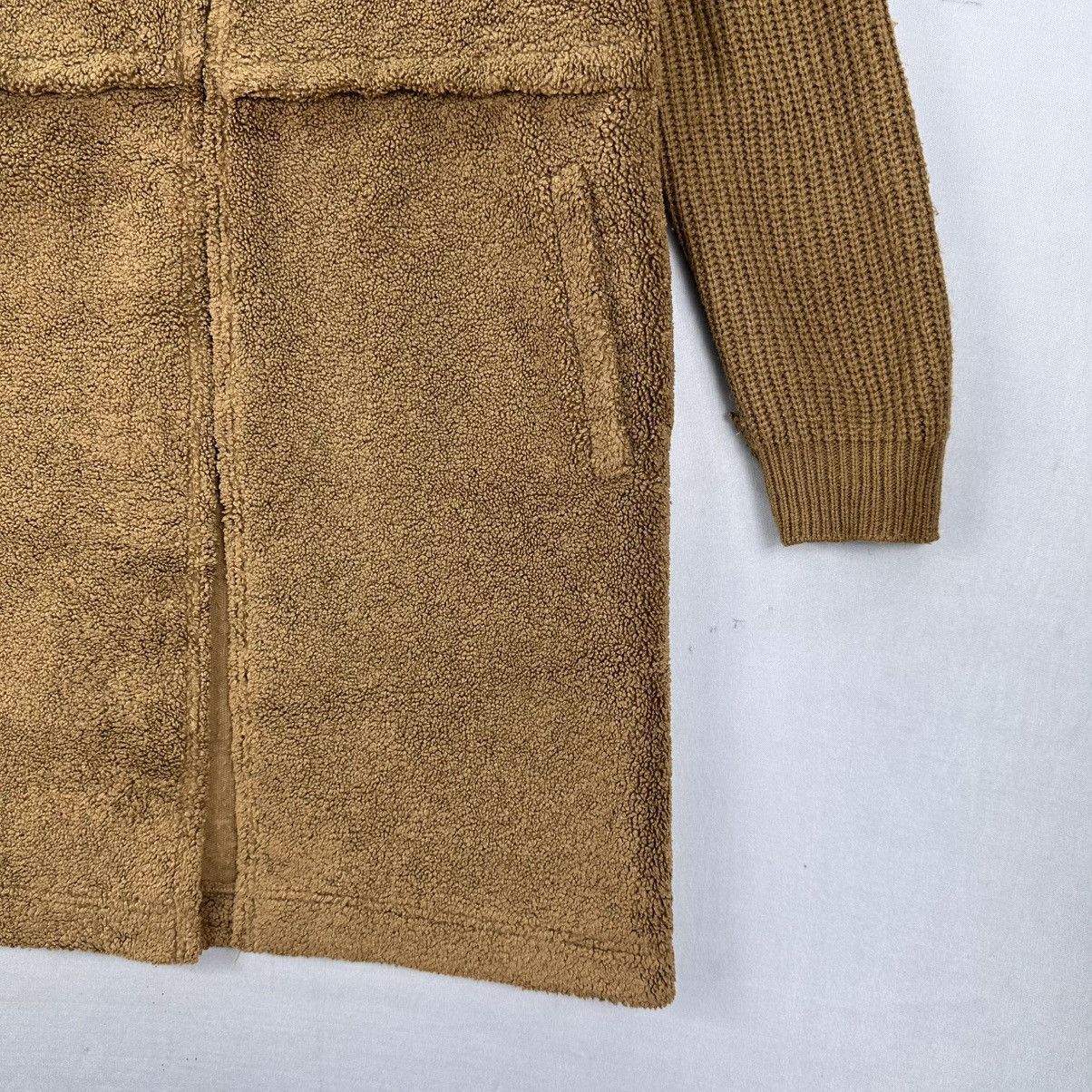 Japanese Brand × Vintage Vintage 90's Deep Pile Cardigan Women Jacket by Mal La Size XS / US 0-2 / IT 36-38 - 3 Thumbnail