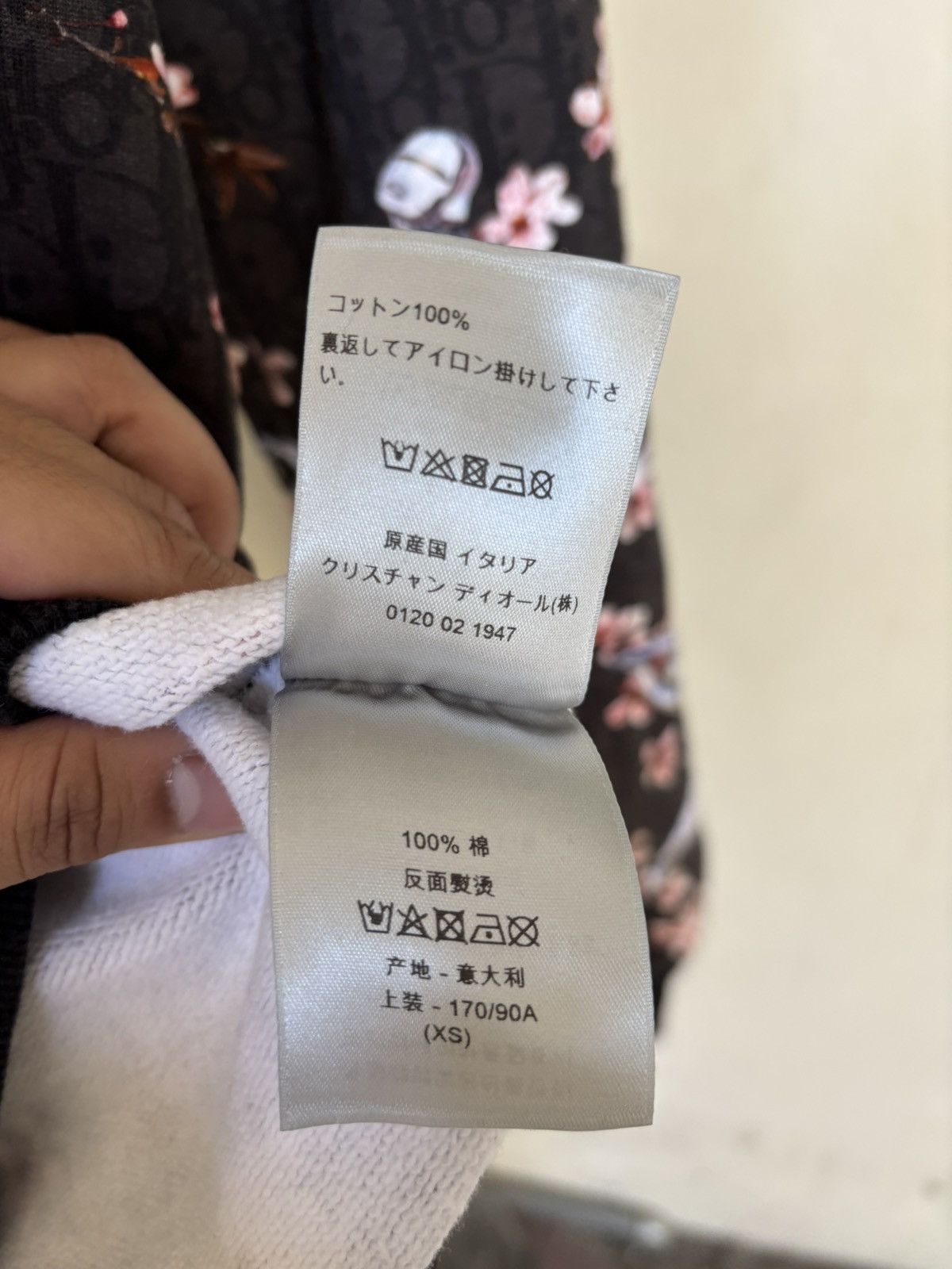 Dior Dior FW19 x Hajime Sorayama - Sexy Robot Crewneck Size US XS / EU 42 / 0 - 8 Thumbnail