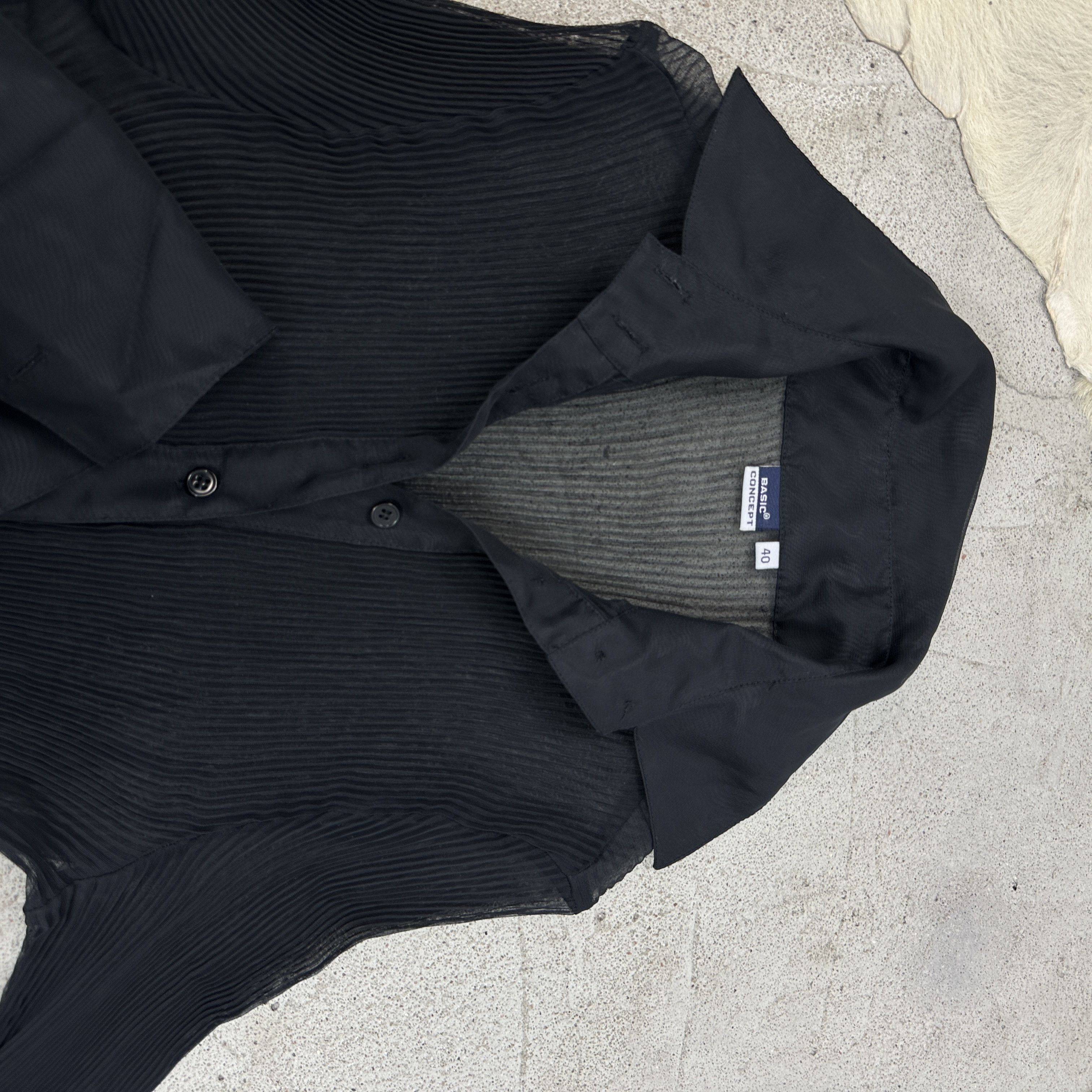 Vintage Vintage Avant Garde Opium Grunge Pleated Shirt 00s Size M / US 6-8 / IT 42-44 - 3 Thumbnail
