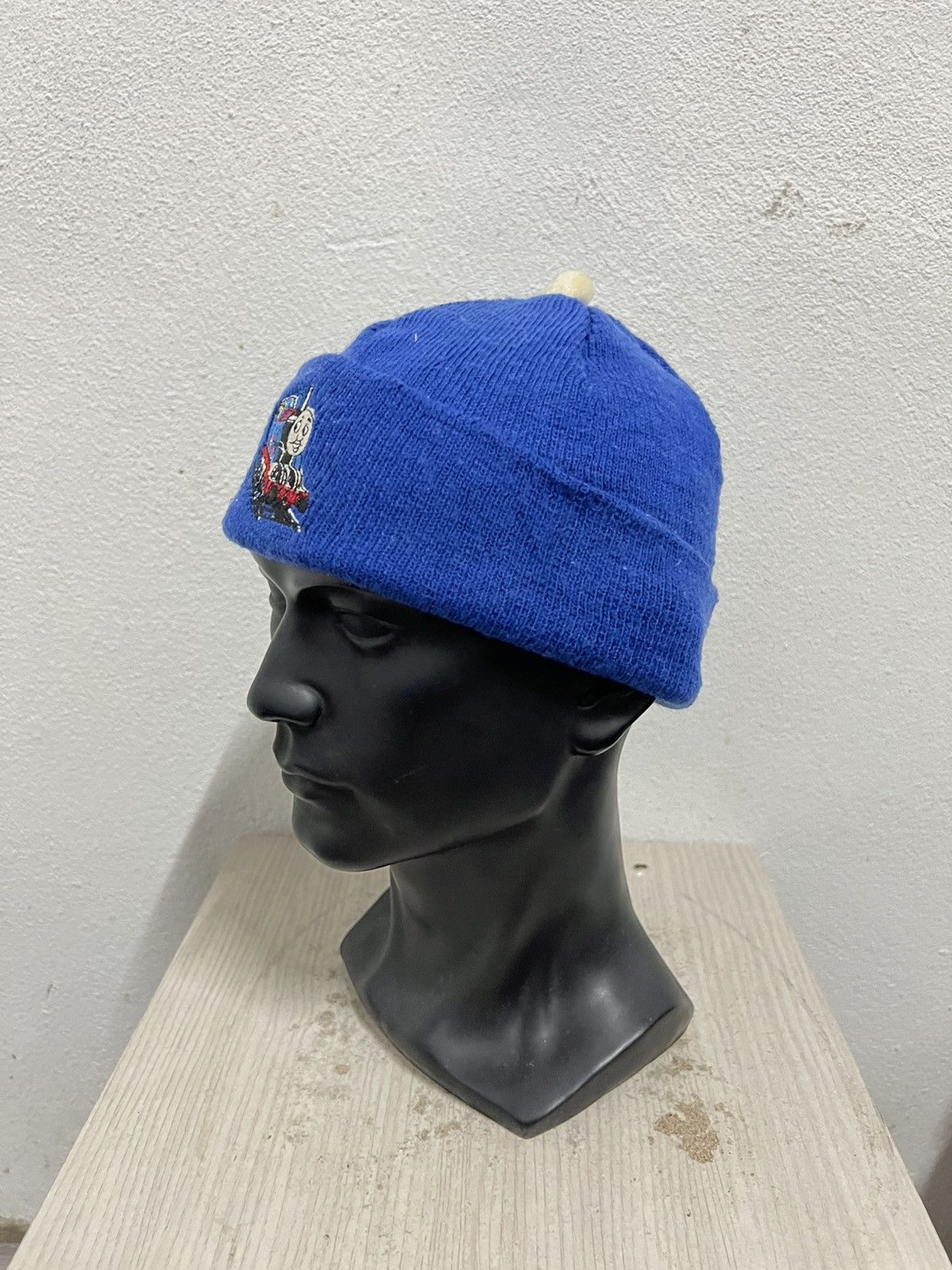 Cartoon Network Thomas Cartoon Beanie Hat Size ONE SIZE - 3 Thumbnail