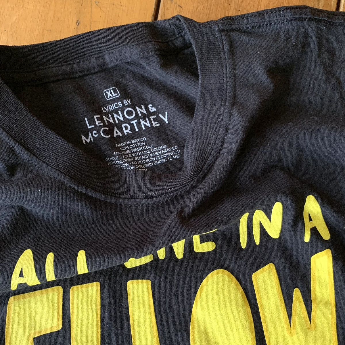 Sony Yellow Submarine The Beatles Tee License Sony/ATV Music 1968 Size US XL / EU 56 / 4 - 2 Thumbnail