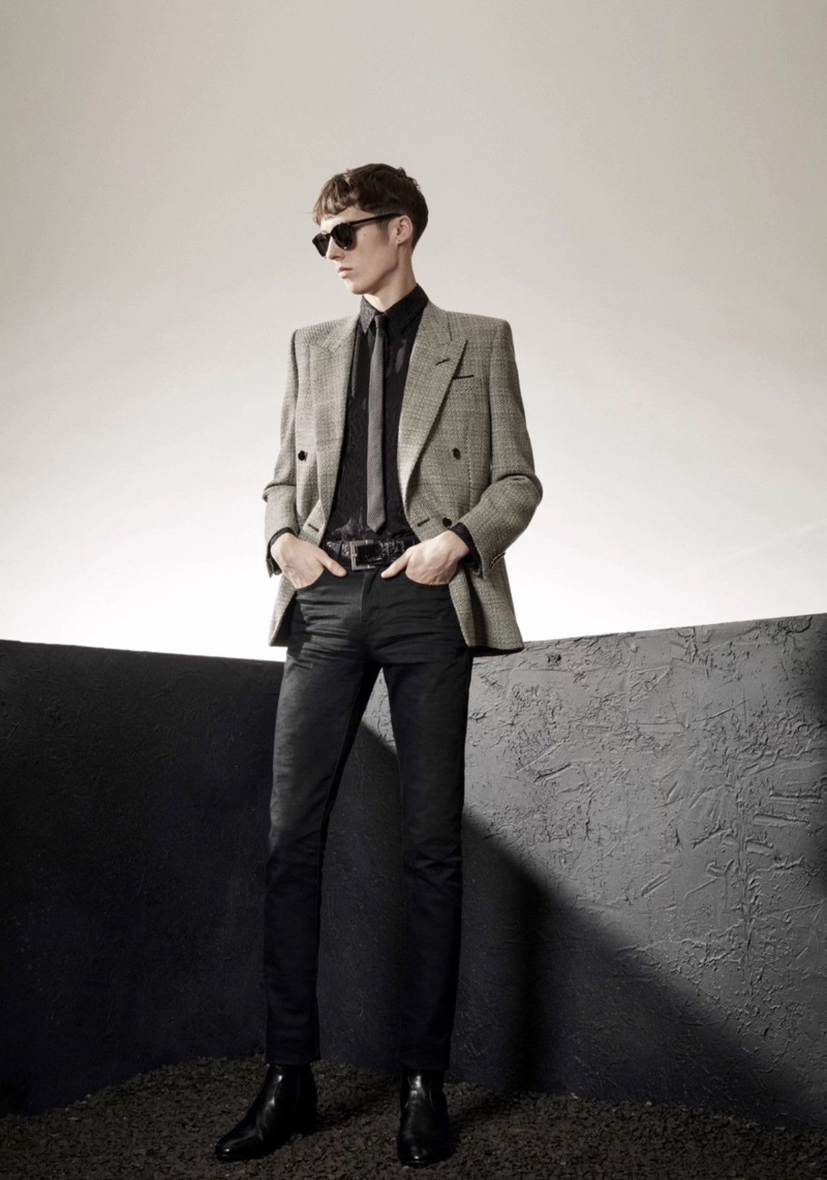 Saint Laurent Paris SLP 20FW Runway Silk Tone-on-Tone All-Over Thorn Print Shirt Size US M / EU 48-50 / 2 - 9 Thumbnail