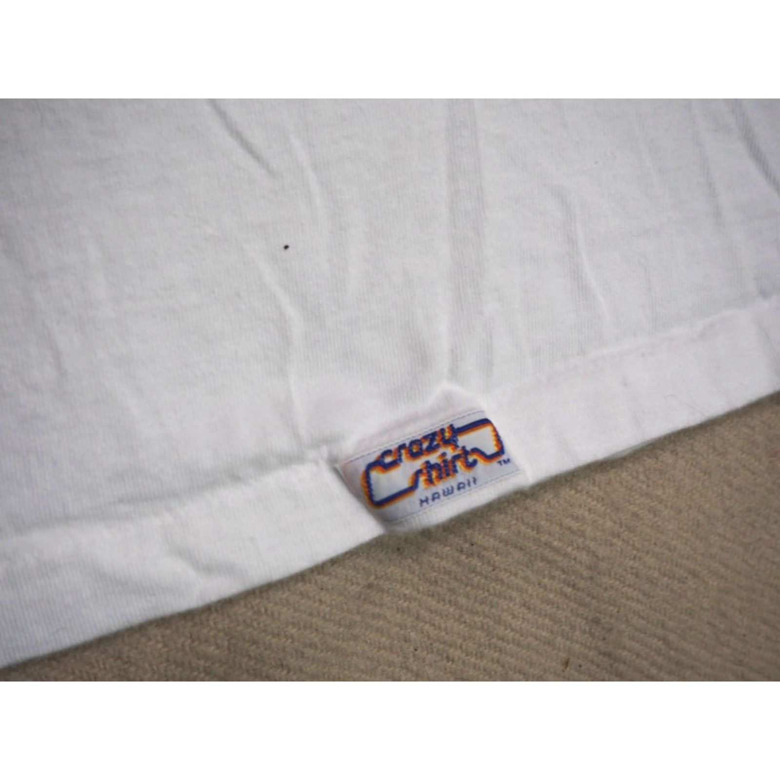 Vintage VINTAGE Crazy Shirts White Tee T-Shirt Mens XL 80s 90s Graphic Surf Hawaii Lolo Beer Car Art Size US XL / EU 56 / 4 - 6 Thumbnail