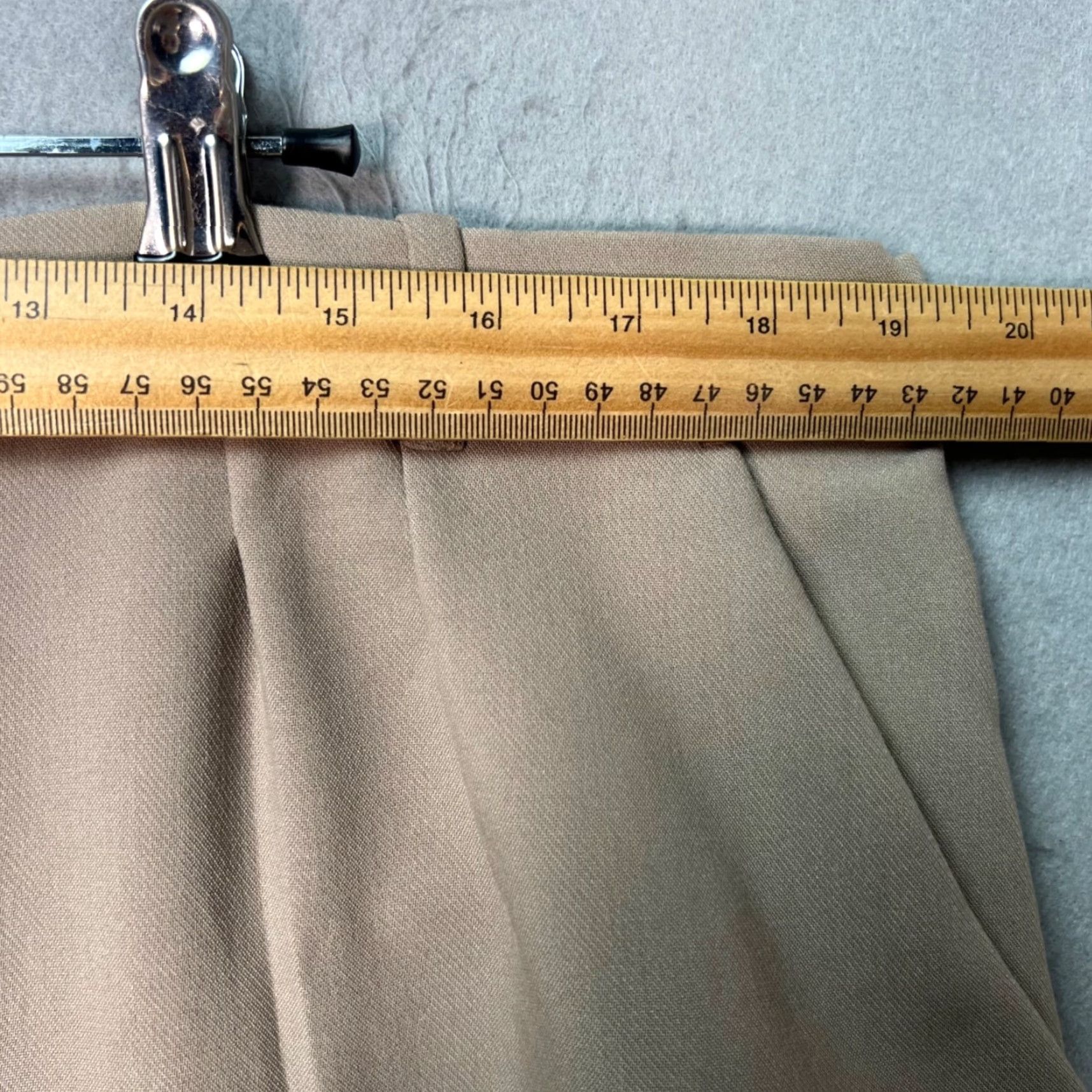 Abercrombie & Fitch Abercrombie & Fitch Womens XL Beige Pleated Wide-Leg Dress Pants New! Size 40" / US 18 - 5 Thumbnail